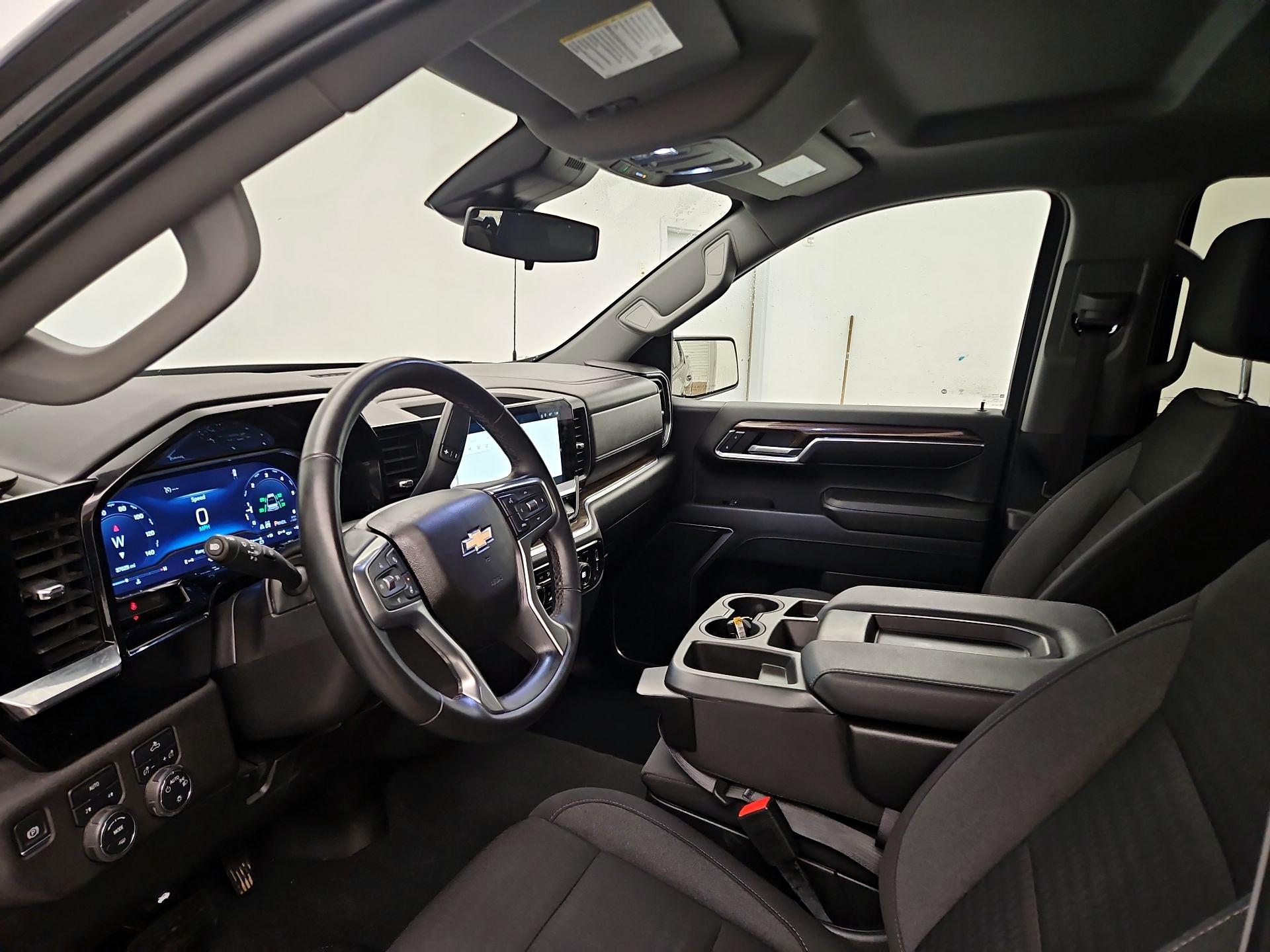 Thumbnail: 2023 Chevrolet Silverado 1500 - 11