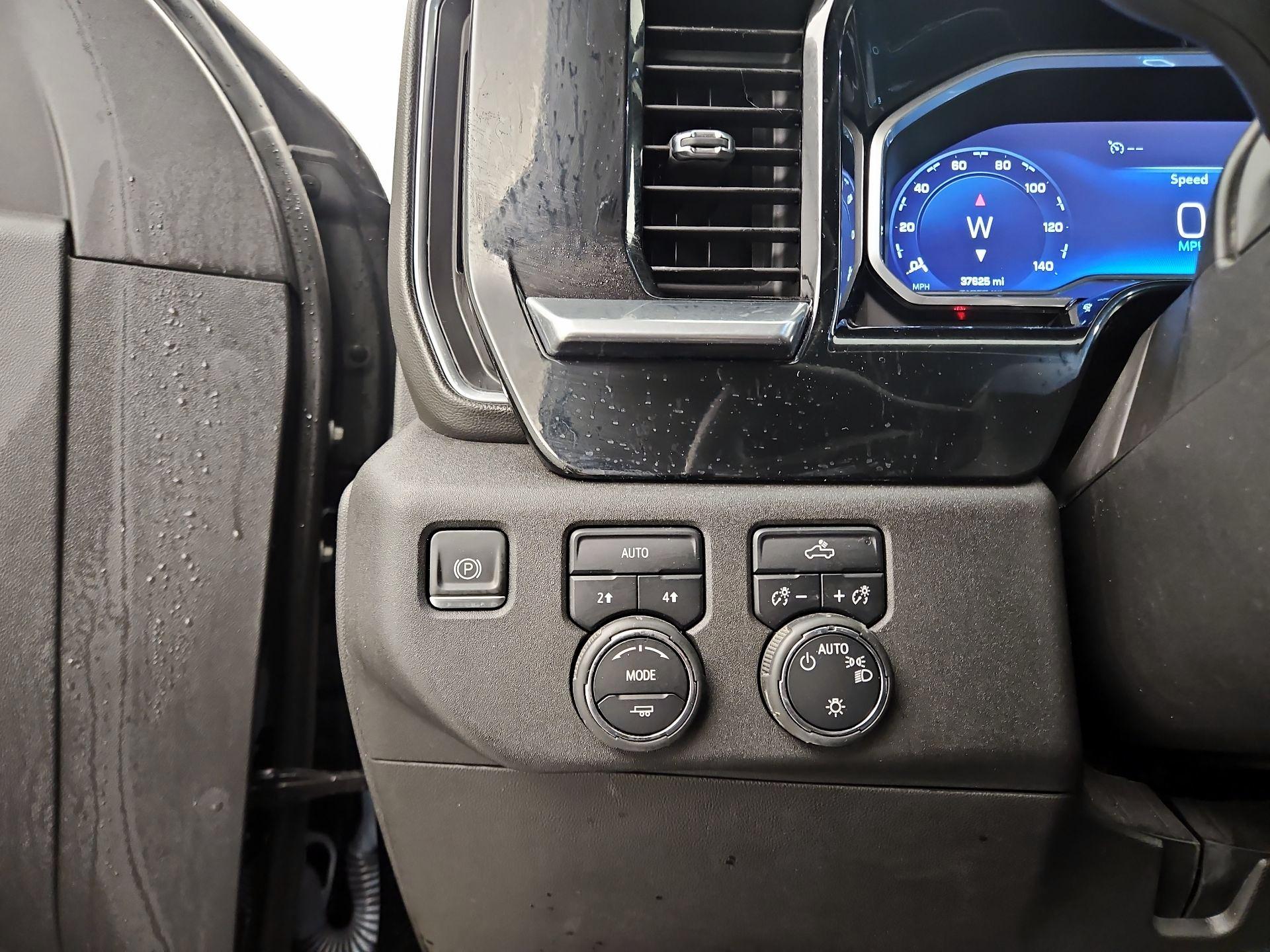 Thumbnail: 2023 Chevrolet Silverado 1500 - 13