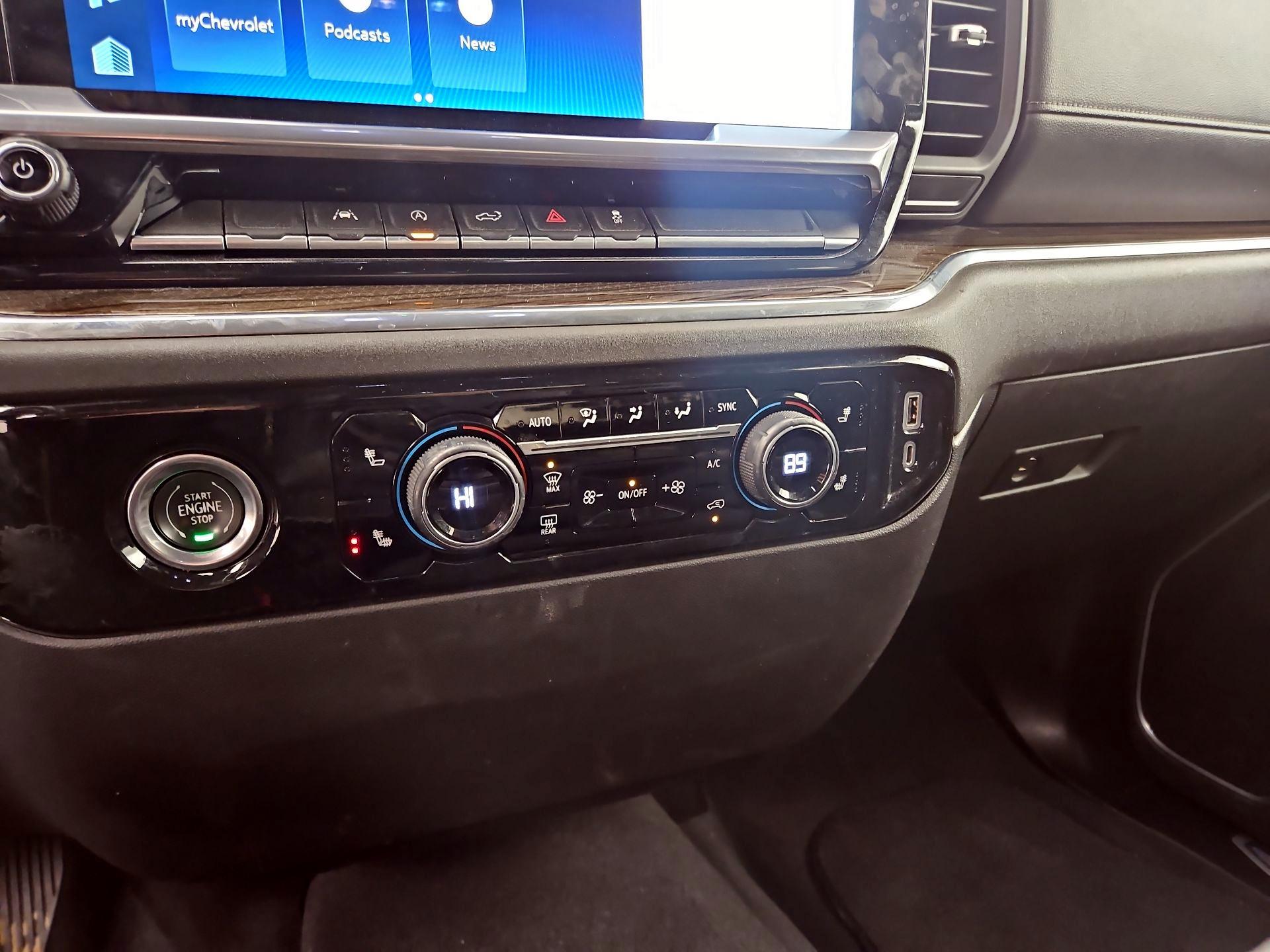 Thumbnail: 2023 Chevrolet Silverado 1500 - 17