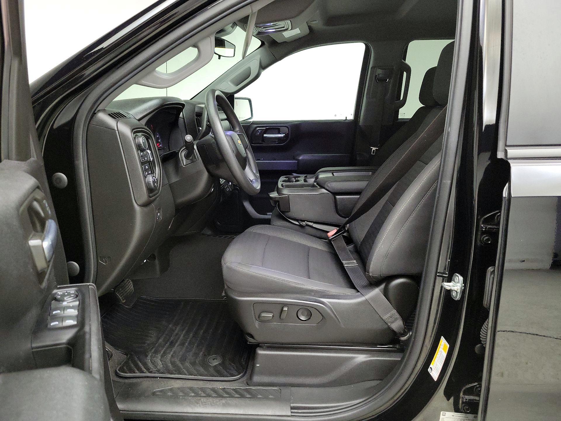 Thumbnail: 2022 Chevrolet Silverado 1500 - 11