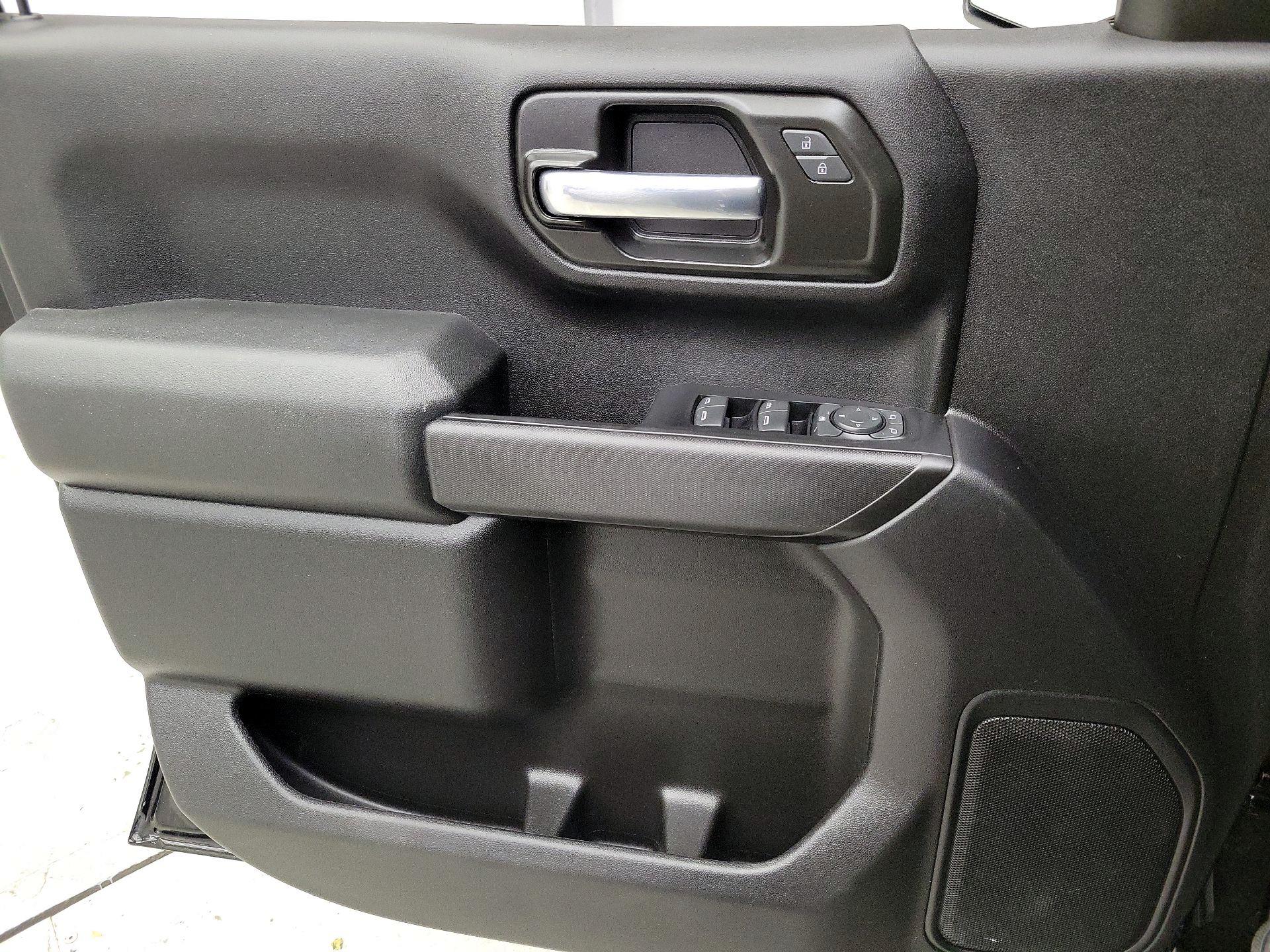 Thumbnail: 2022 Chevrolet Silverado 1500 - 12