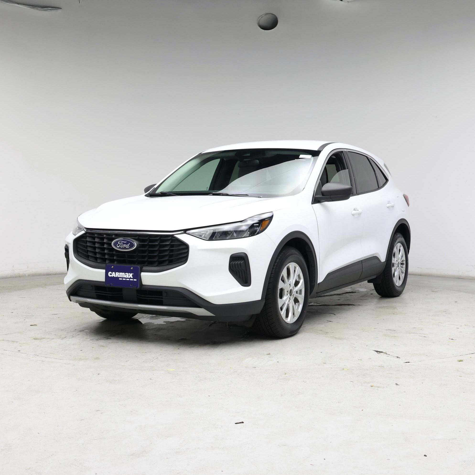 Thumbnail: 2023 Ford Escape - 4