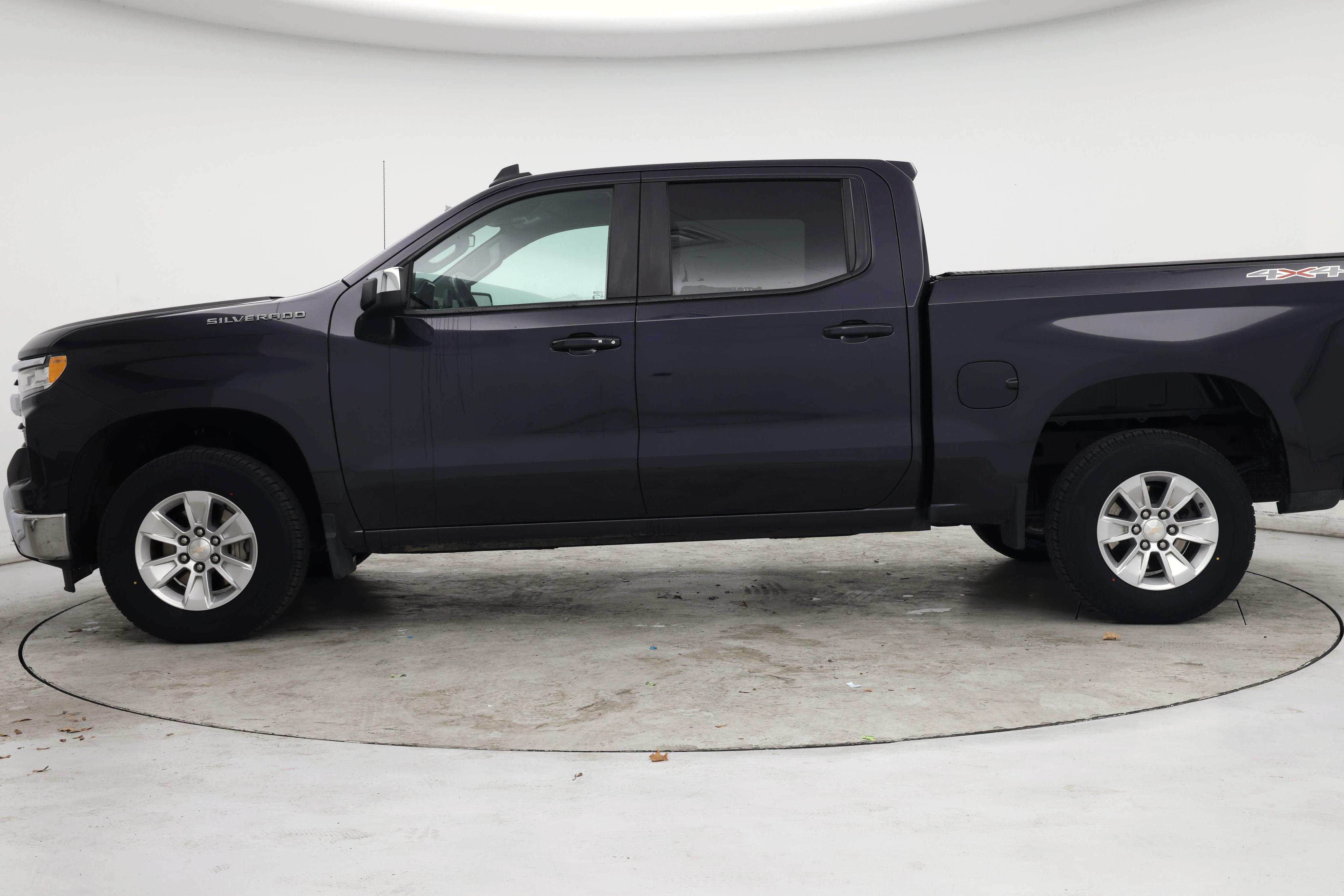 Thumbnail: 2022 Chevrolet Silverado 1500 - 3