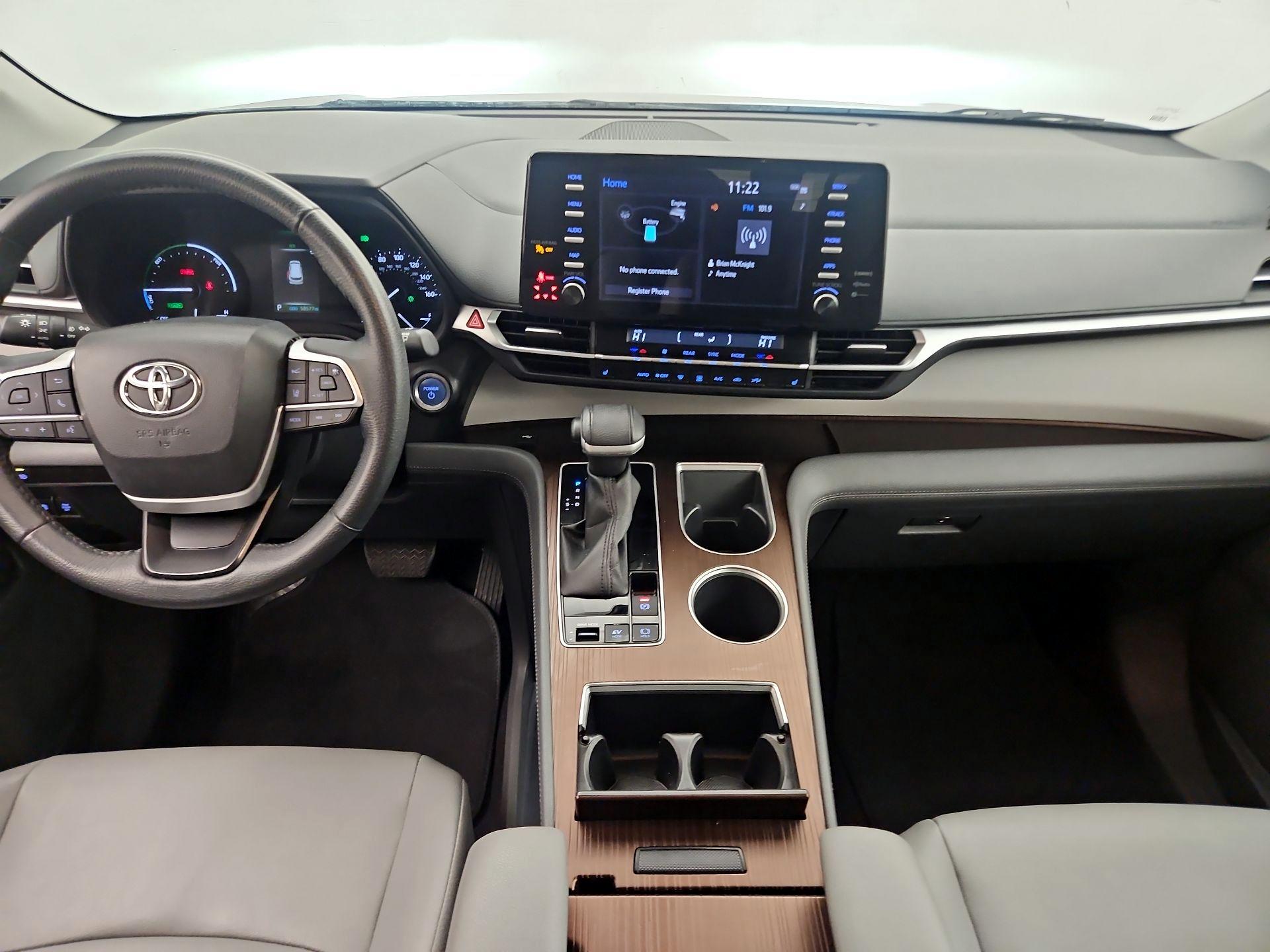 Thumbnail: 2023 Toyota Sienna - 9