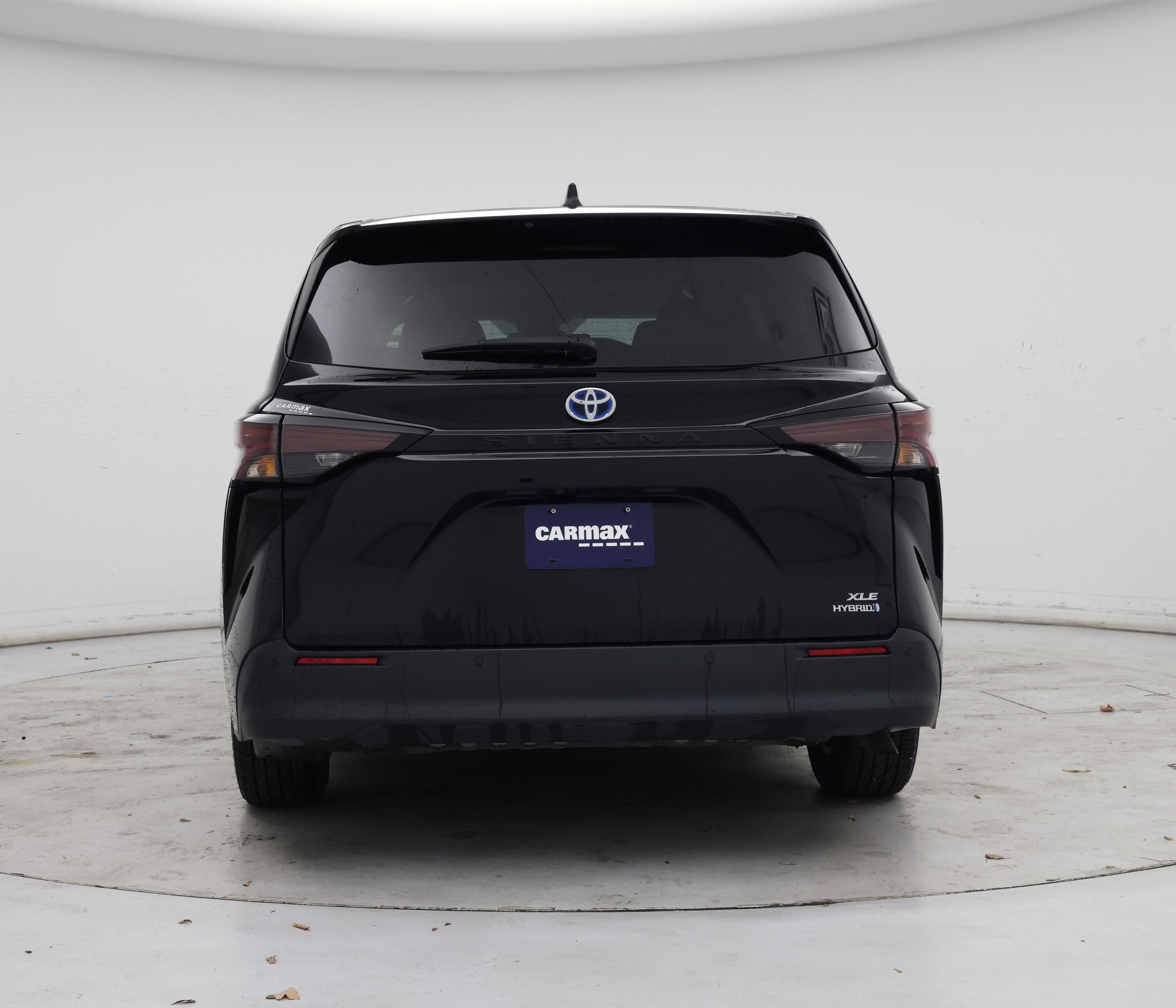 Thumbnail: 2023 Toyota Sienna - 6