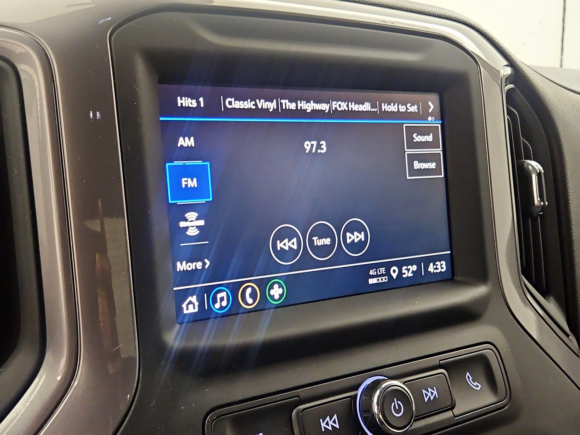 Thumbnail: 2022 Chevrolet Silverado 1500 - 15