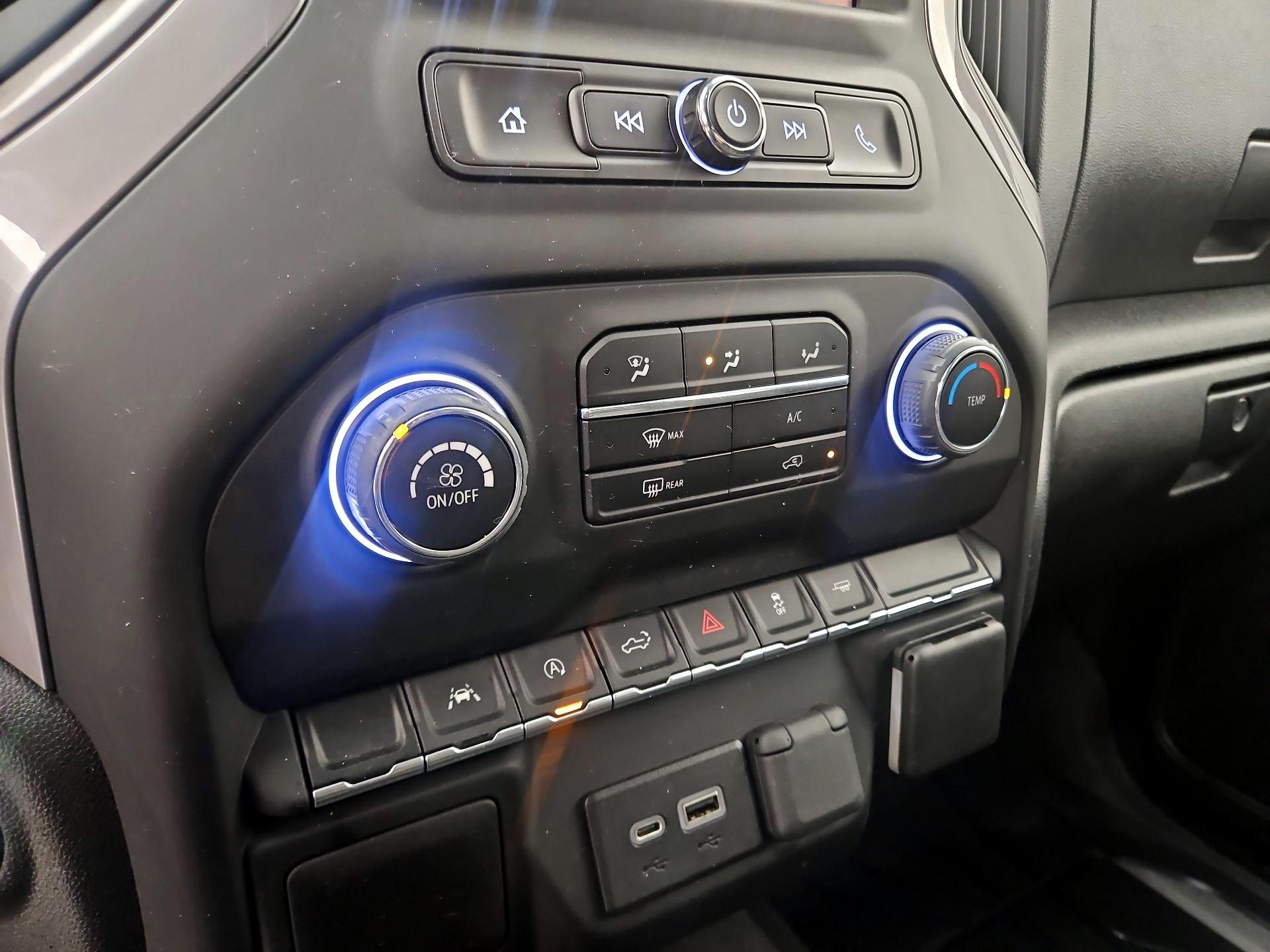 Thumbnail: 2022 Chevrolet Silverado 1500 - 16