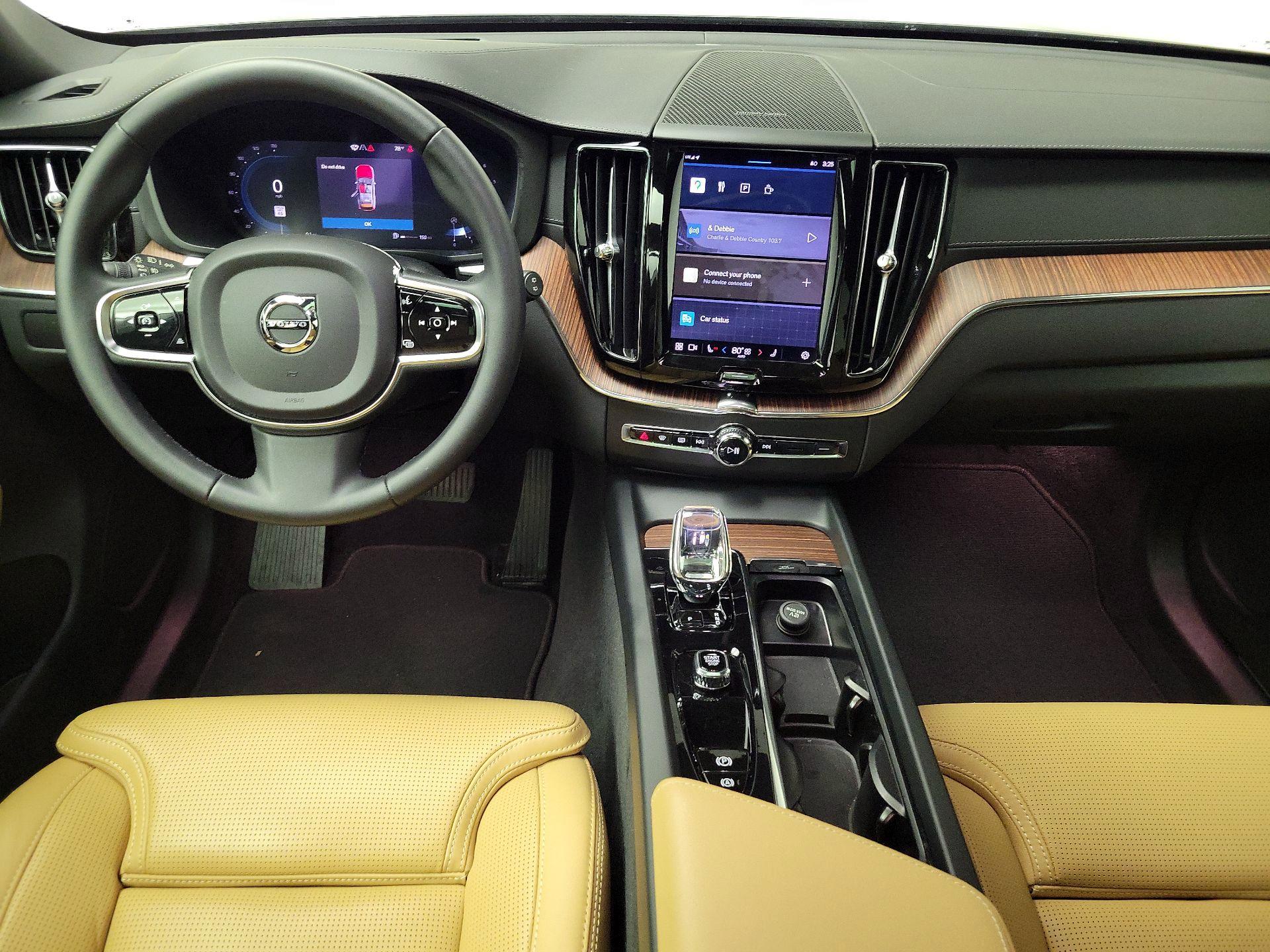 Thumbnail: 2023 Volvo XC60 - 9