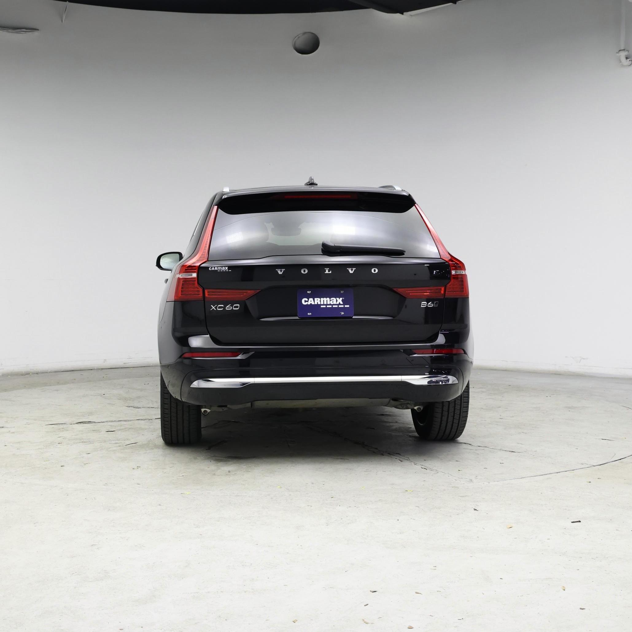 Thumbnail: 2023 Volvo XC60 - 6