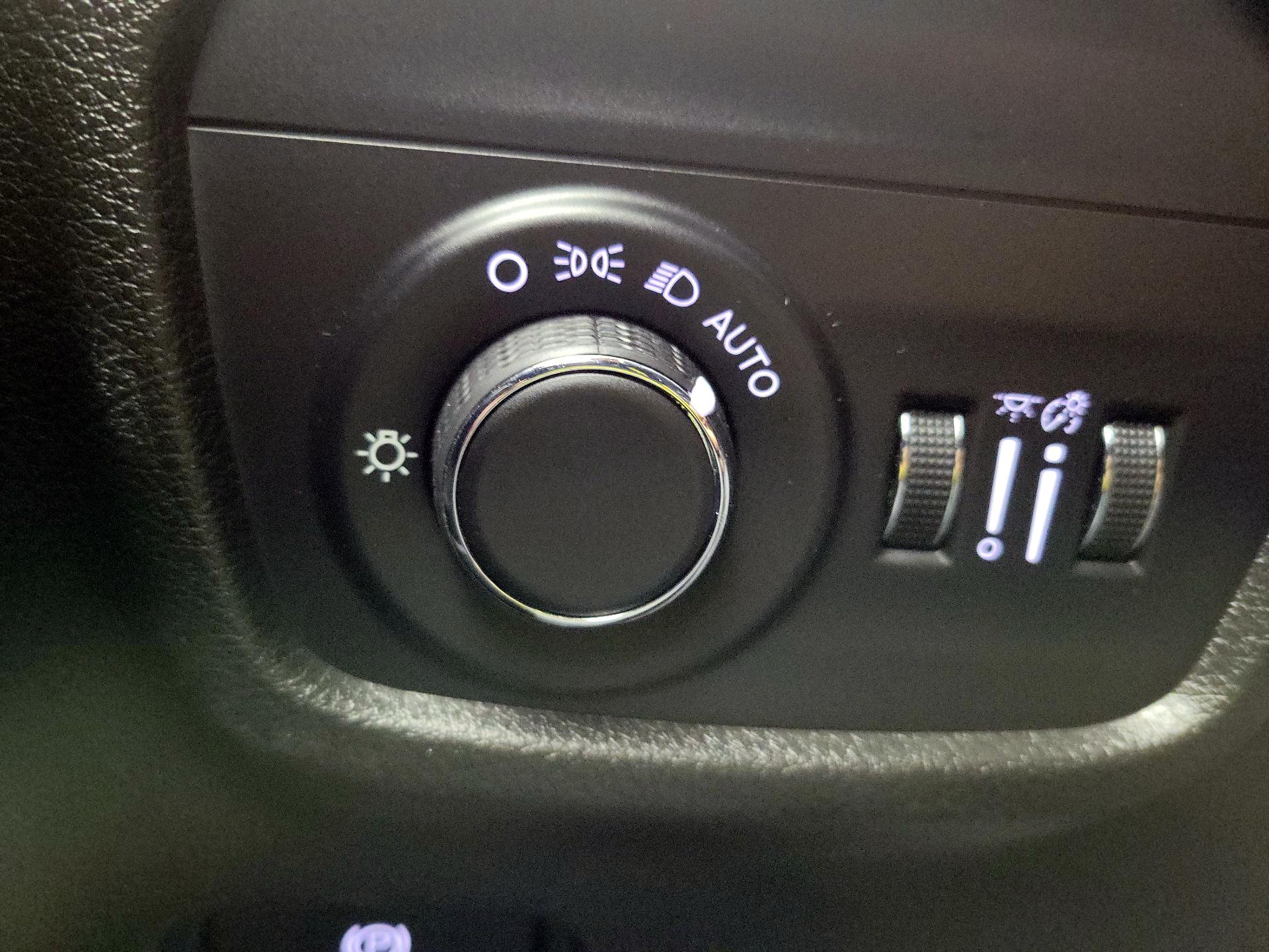 Thumbnail: 2022 Jeep Grand Cherokee - 13