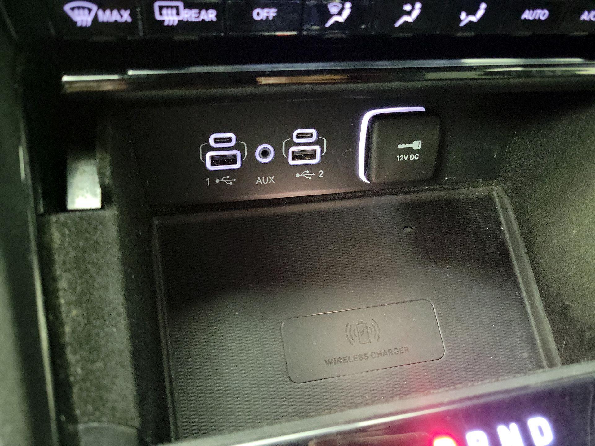 Thumbnail: 2022 Jeep Grand Cherokee - 18