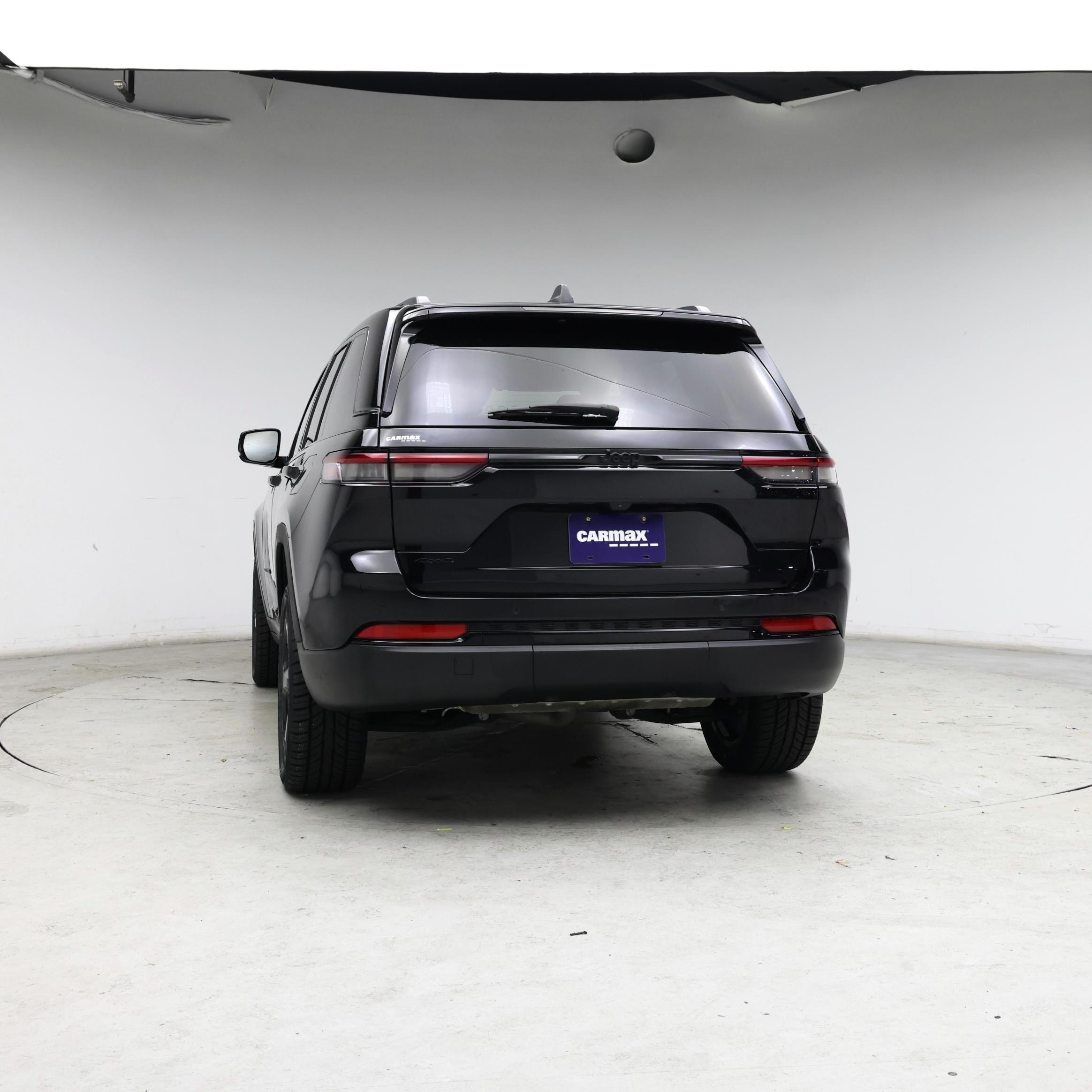 Thumbnail: 2022 Jeep Grand Cherokee - 6