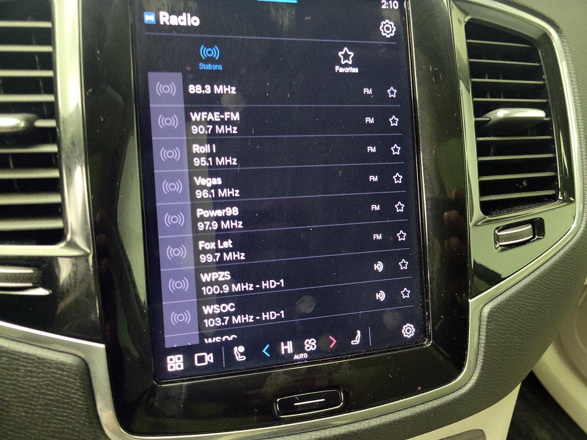 Thumbnail: 2023 Volvo XC90 - 14