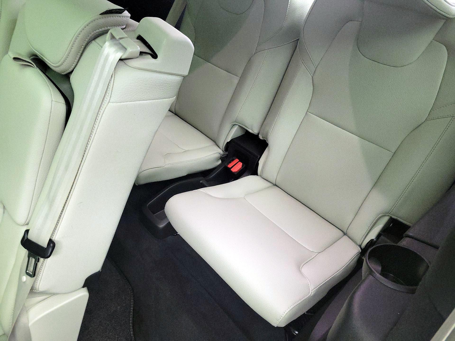 Thumbnail: 2023 Volvo XC90 - 20