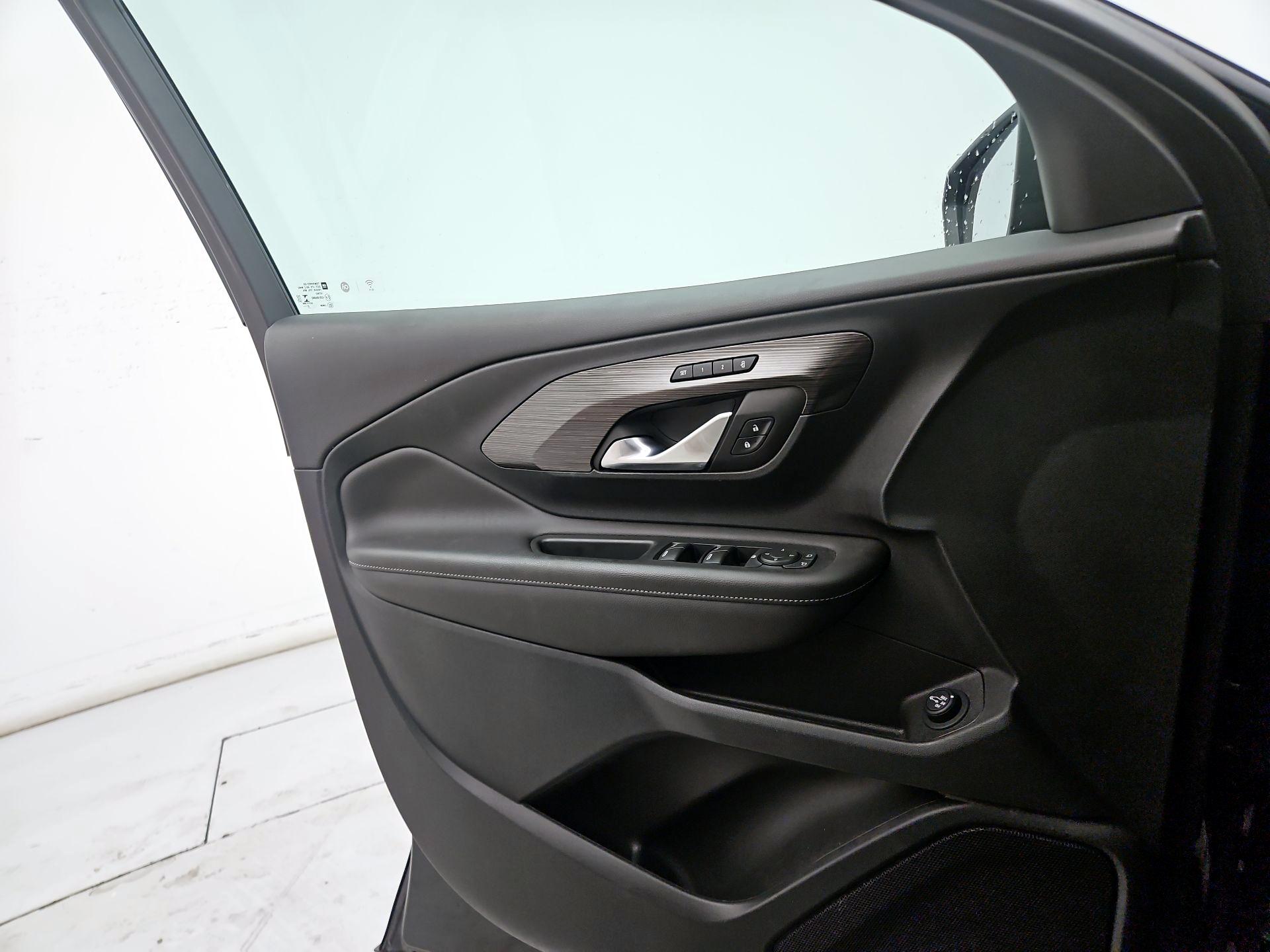 Thumbnail: 2023 GMC Terrain - 12