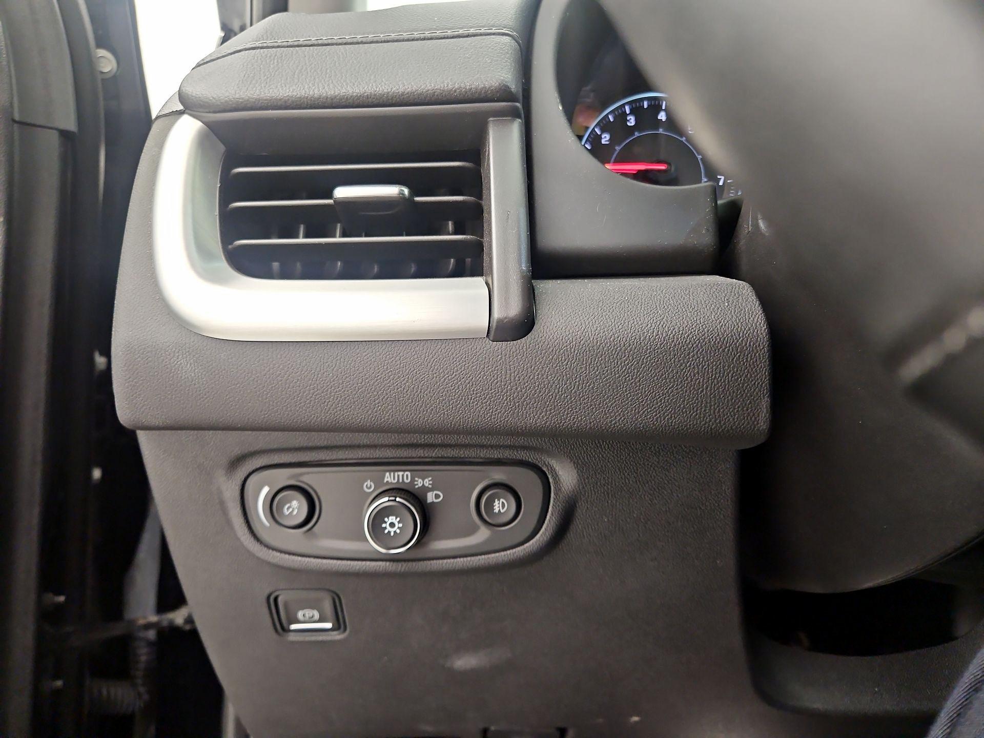 Thumbnail: 2023 GMC Terrain - 13