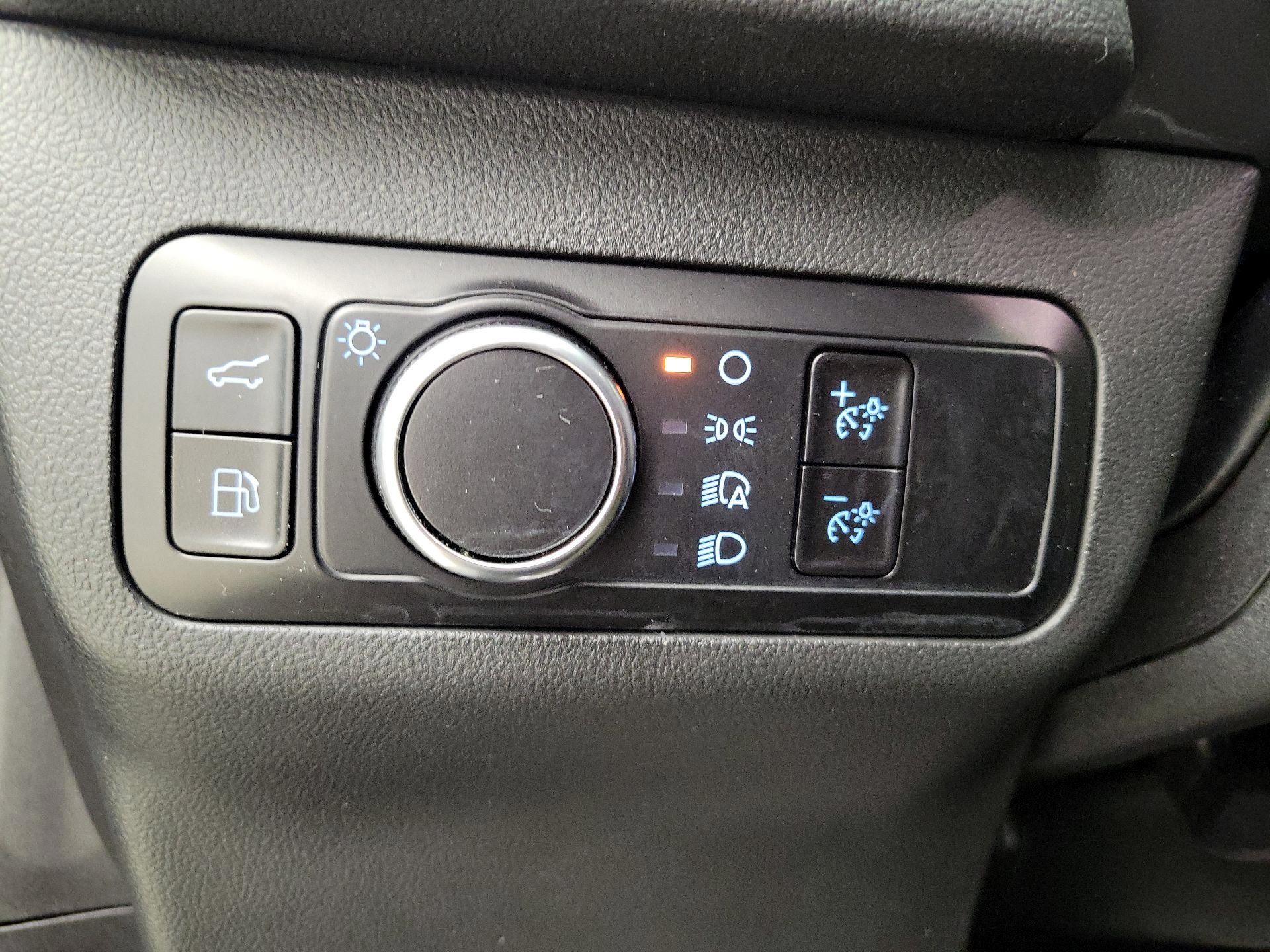 Thumbnail: 2023 Ford Escape - 13