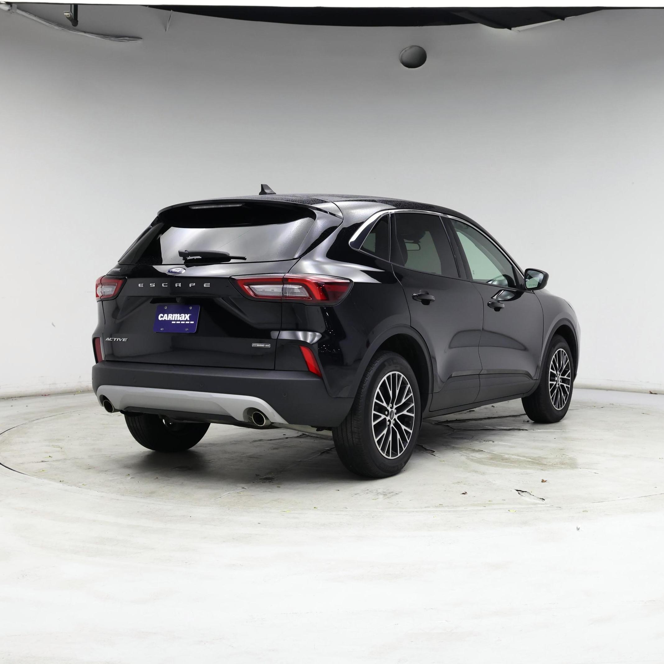 Thumbnail: 2023 Ford Escape - 8