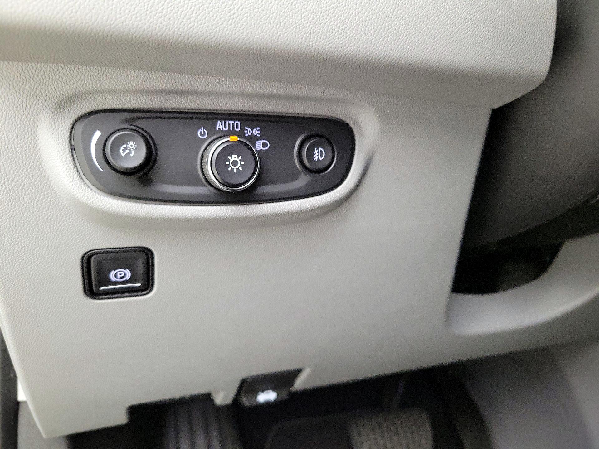 Thumbnail: 2020 GMC Terrain - 13