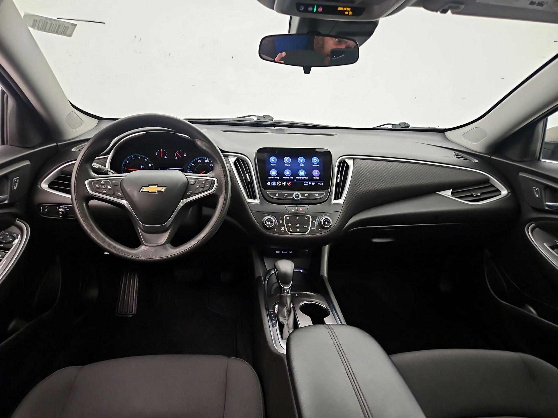 Thumbnail: 2023 Chevrolet Malibu - 9