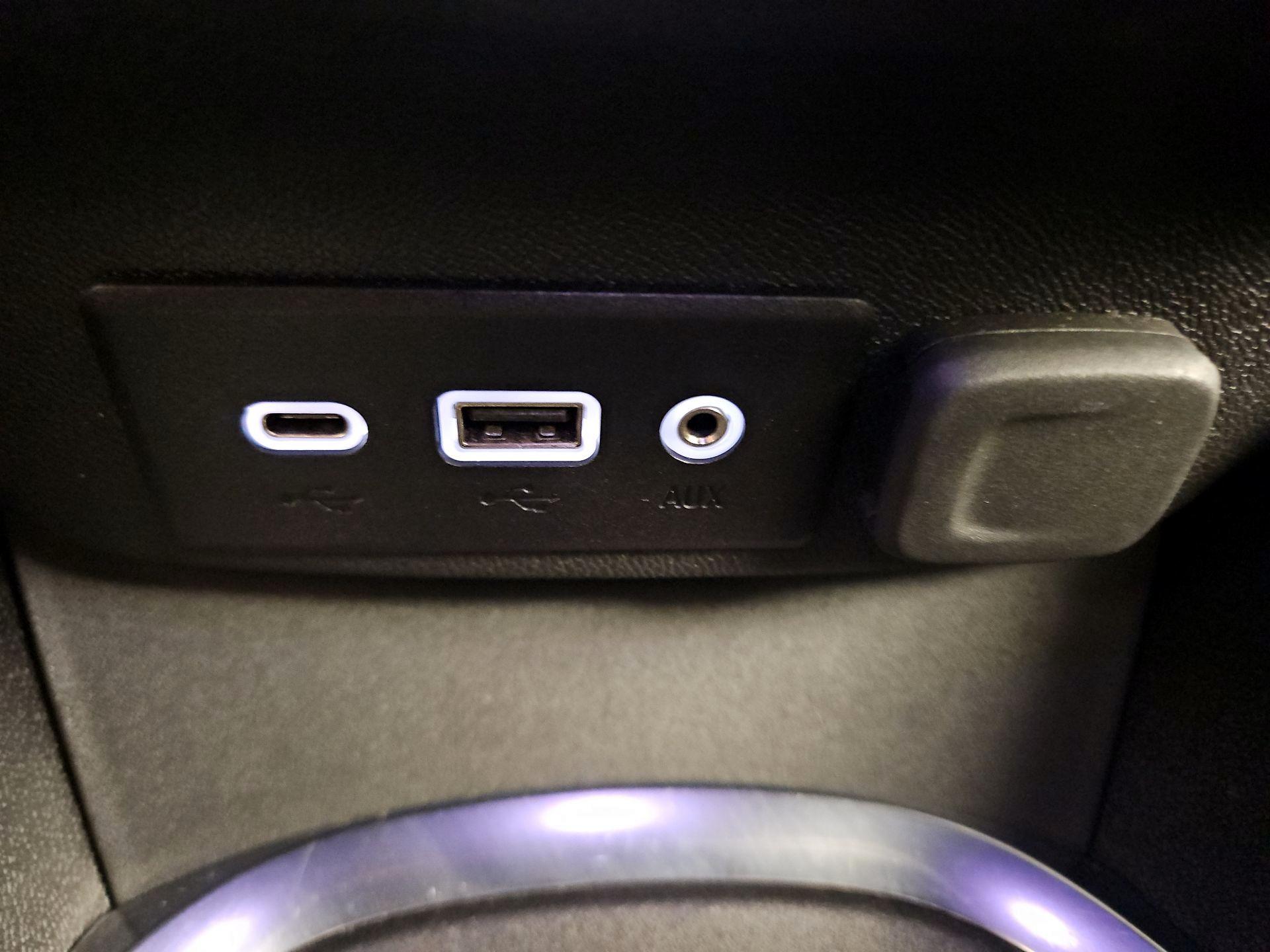 Thumbnail: 2023 Chevrolet Malibu - 18