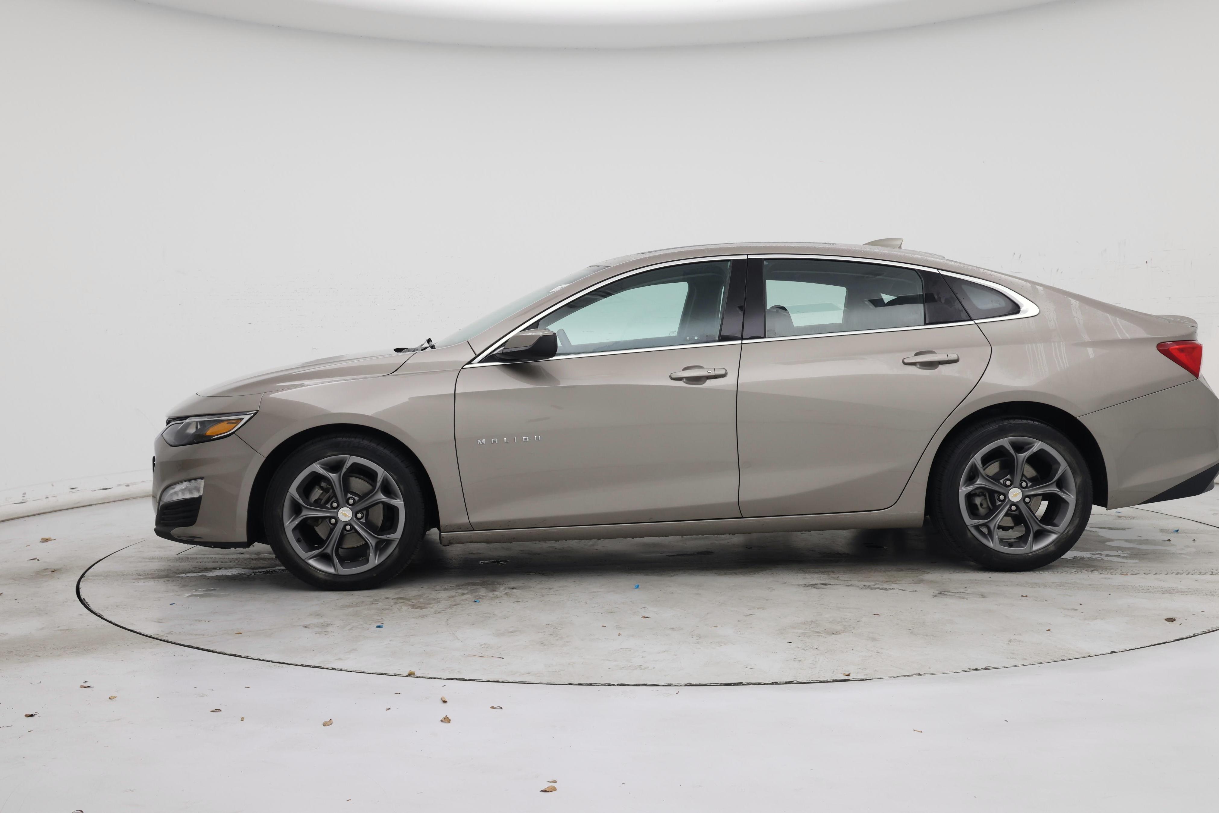 Thumbnail: 2023 Chevrolet Malibu - 3