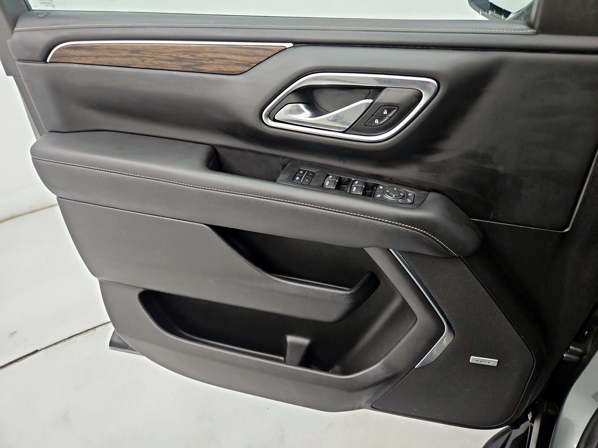 Thumbnail: 2023 Chevrolet Suburban - 12