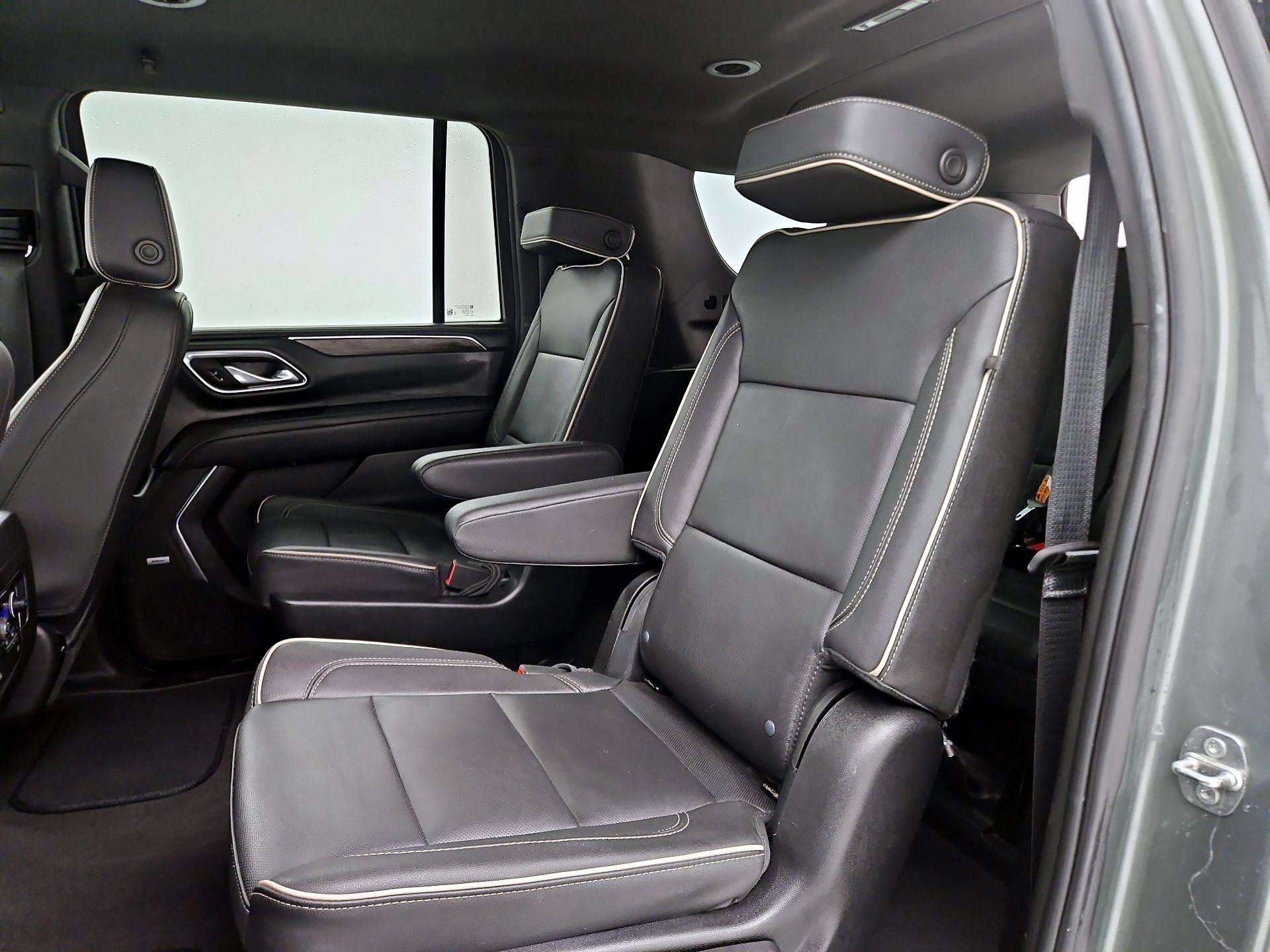 Thumbnail: 2023 Chevrolet Suburban - 20