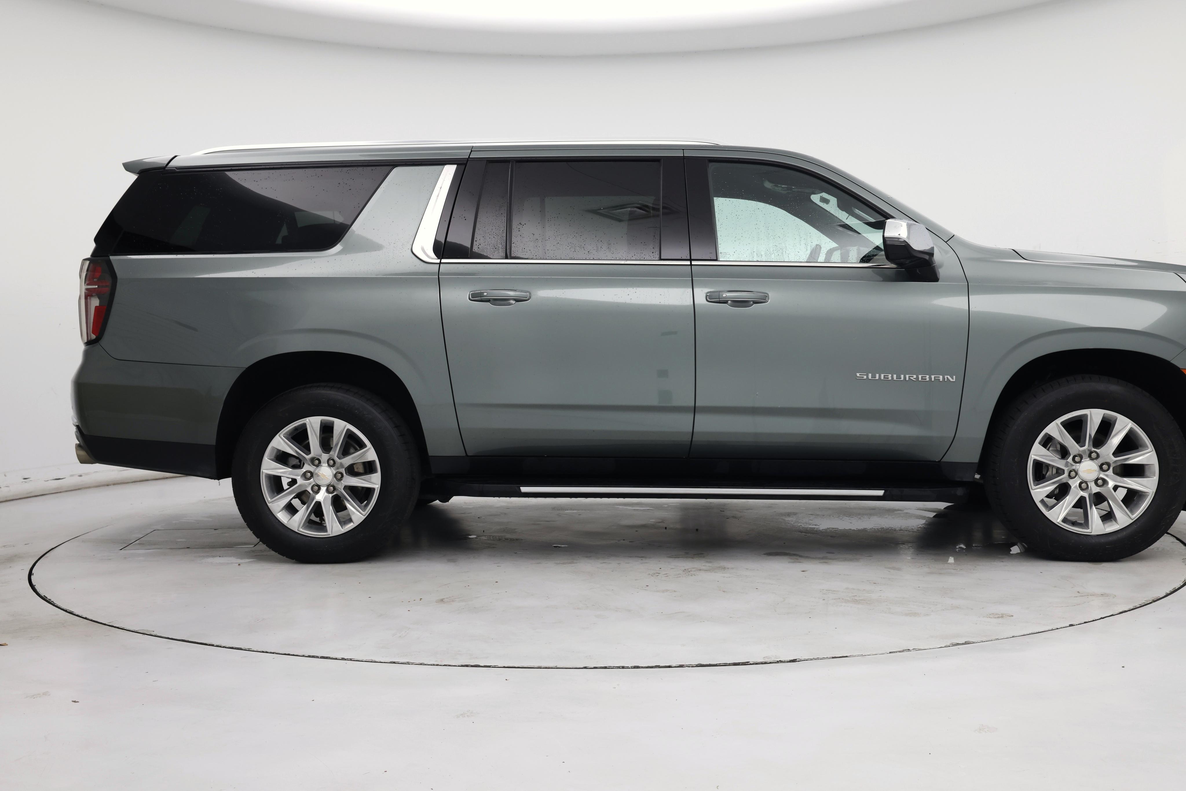 Thumbnail: 2023 Chevrolet Suburban - 7