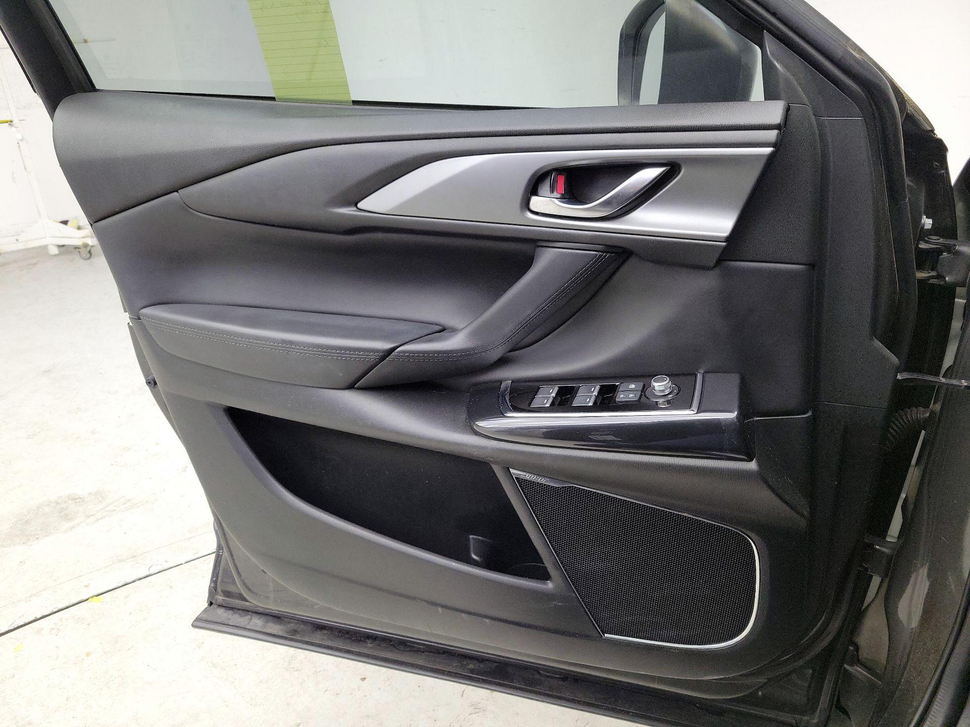 Thumbnail: 2018 Mazda CX-9 - 12