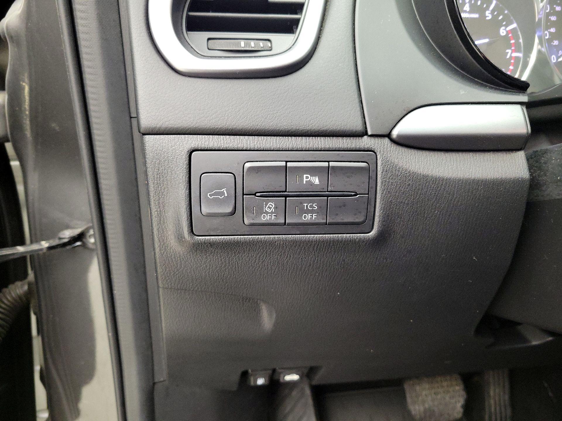 Thumbnail: 2018 Mazda CX-9 - 13