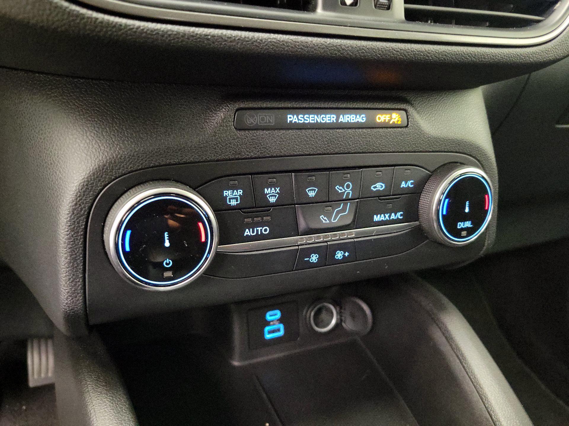 Thumbnail: 2023 Ford Escape - 16