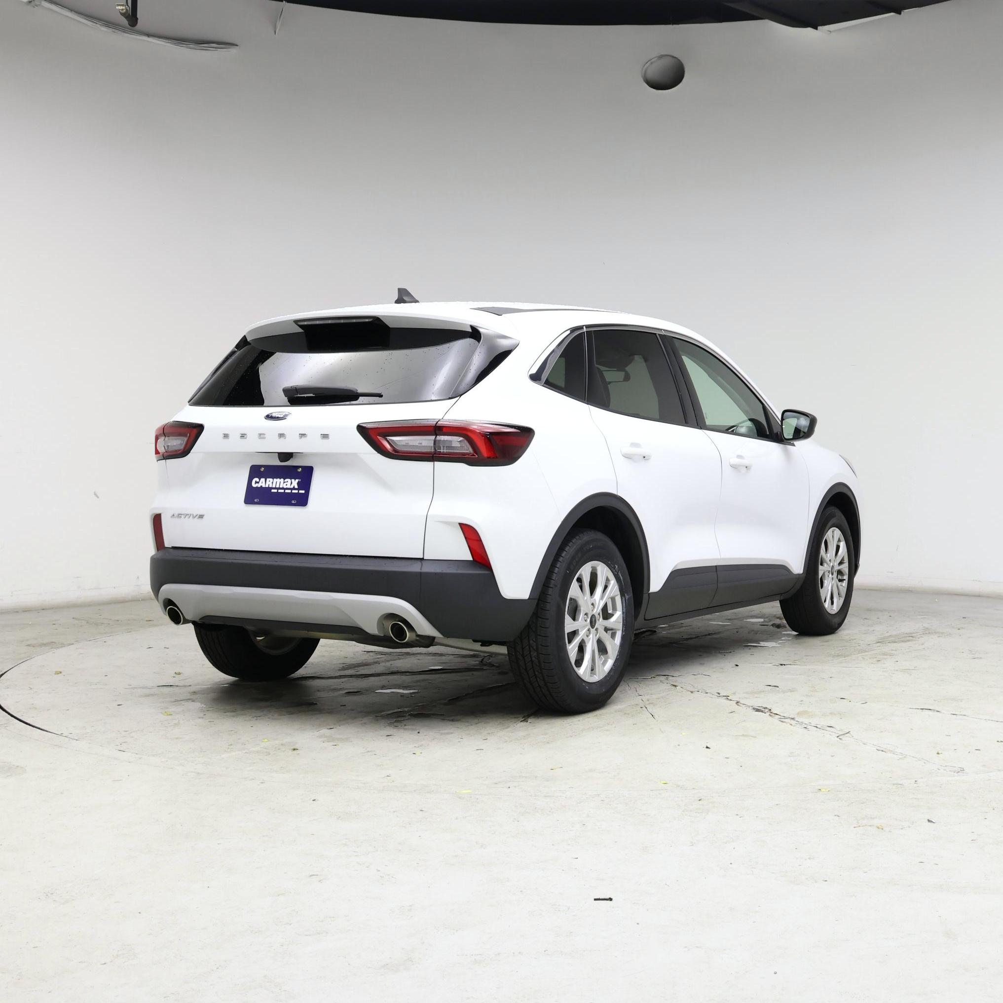 Thumbnail: 2023 Ford Escape - 8