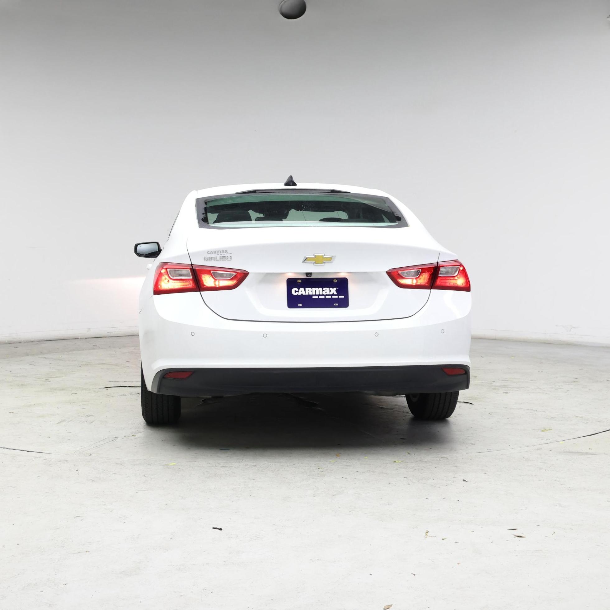 Thumbnail: 2023 Chevrolet Malibu - 6