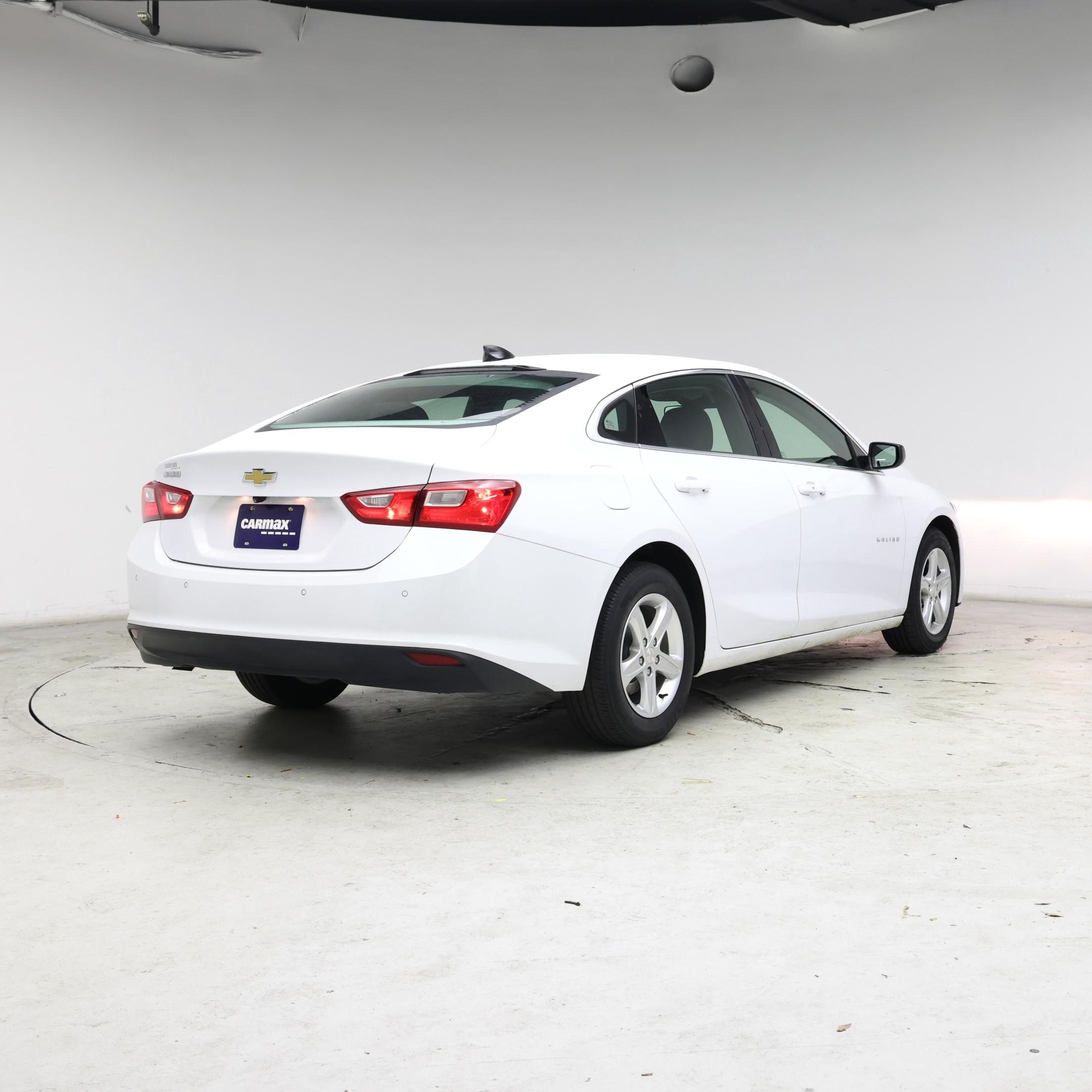 Thumbnail: 2023 Chevrolet Malibu - 8