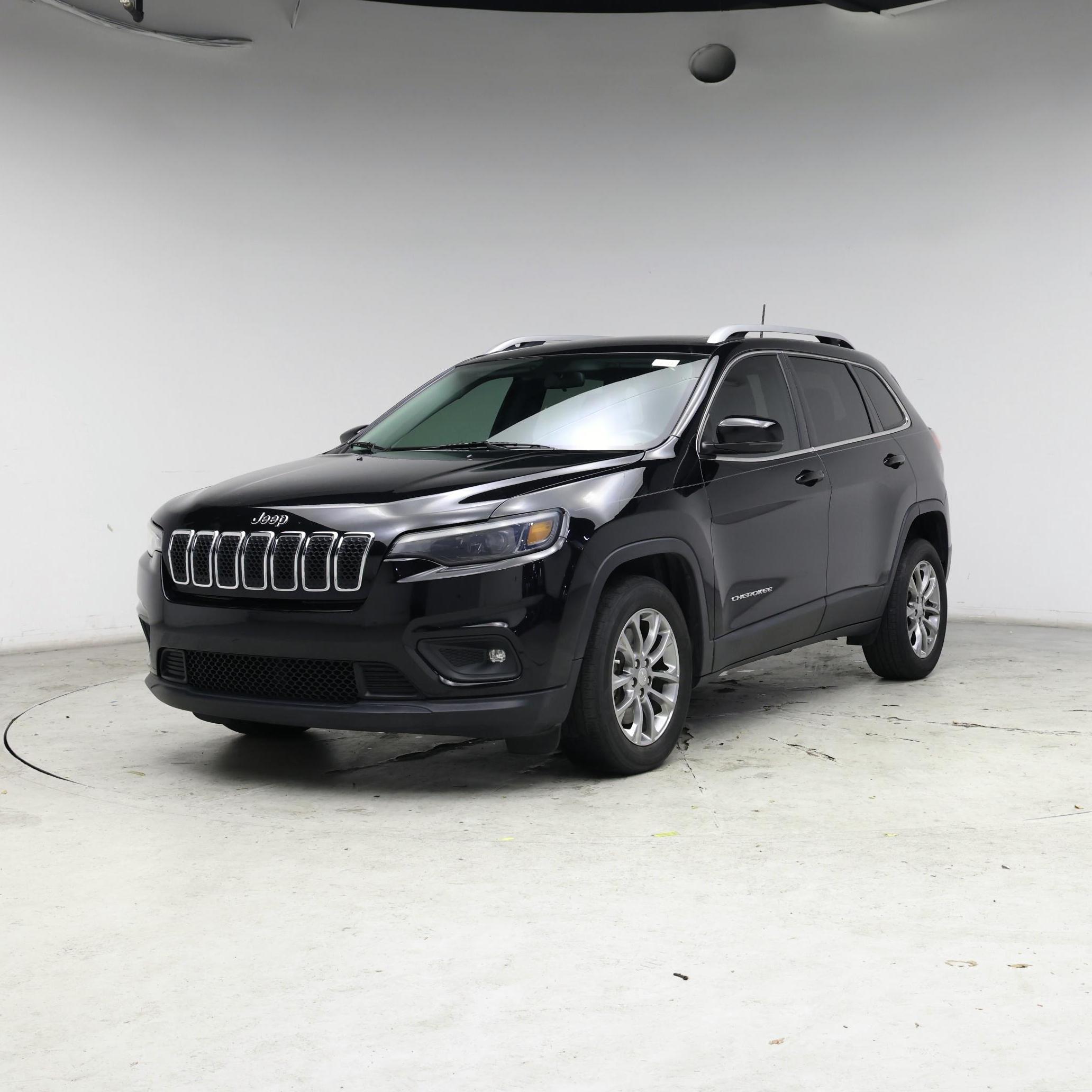 Thumbnail: 2019 Jeep Cherokee - 4