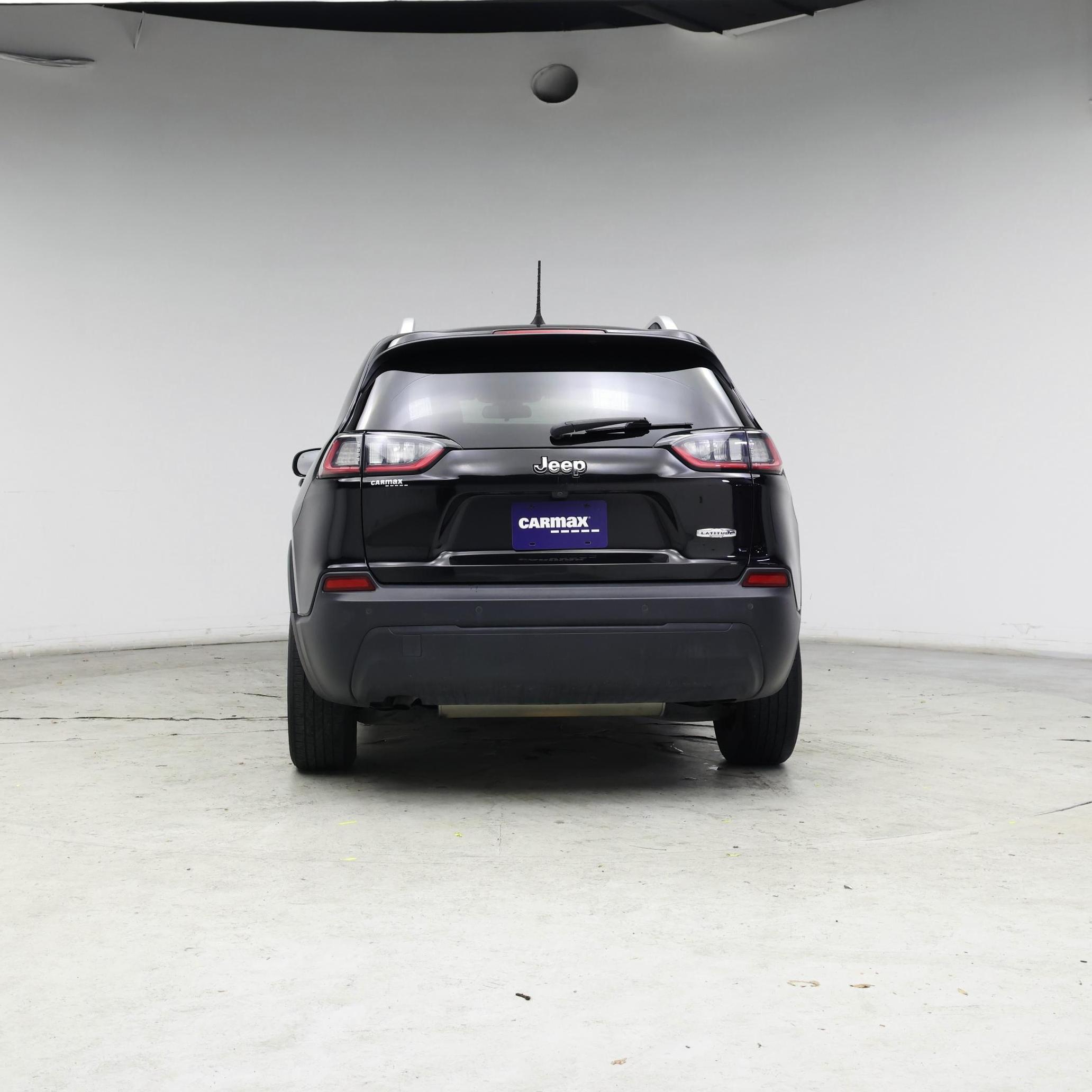 Thumbnail: 2019 Jeep Cherokee - 6