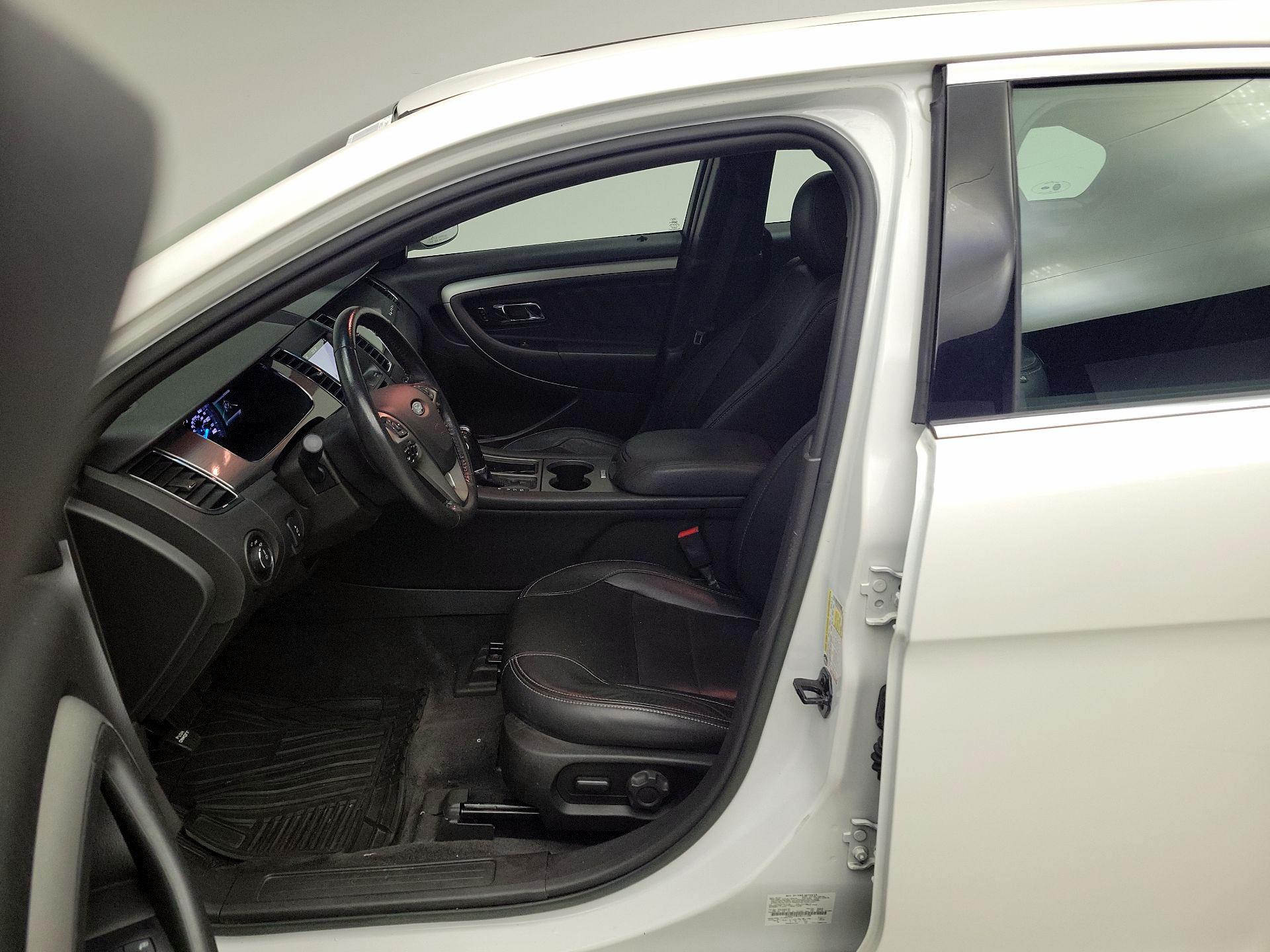 Thumbnail: 2018 Ford Taurus - 11