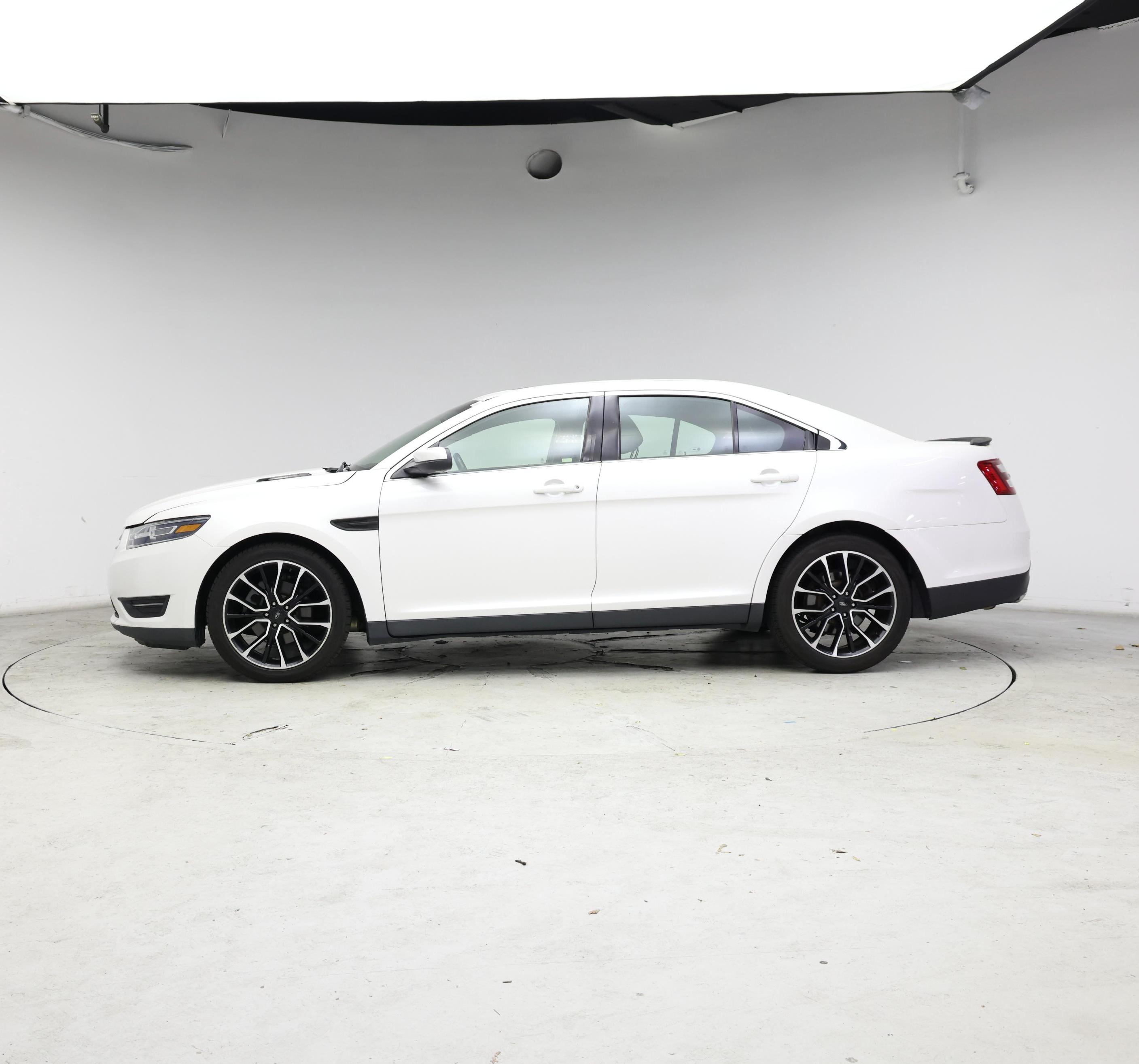 Thumbnail: 2018 Ford Taurus - 3