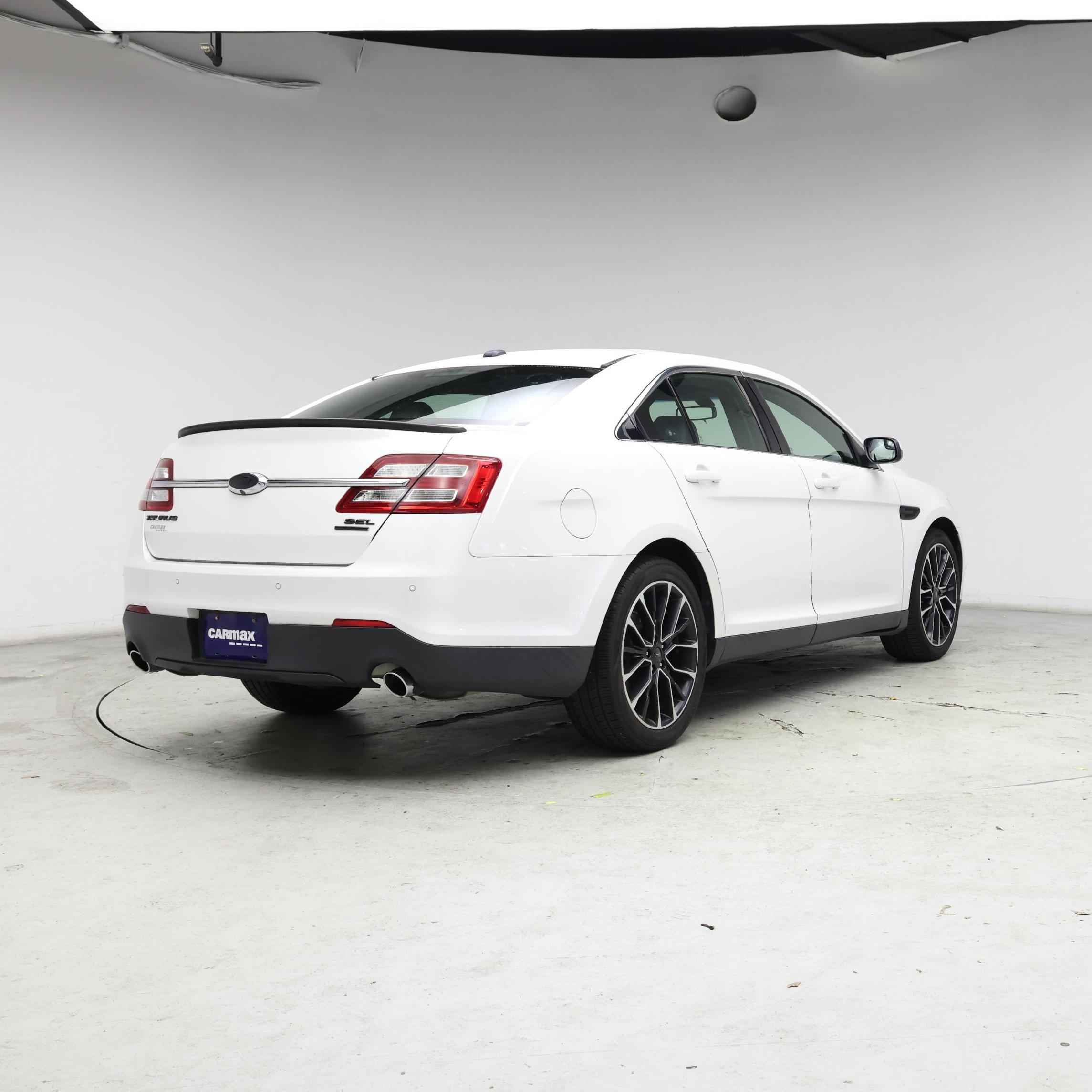 Thumbnail: 2018 Ford Taurus - 8