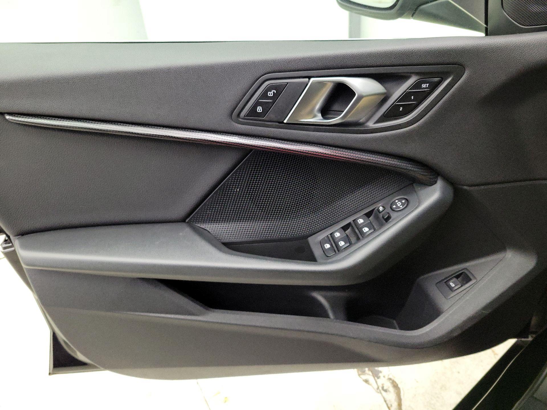 Thumbnail: 2024 BMW 2 Series - 12