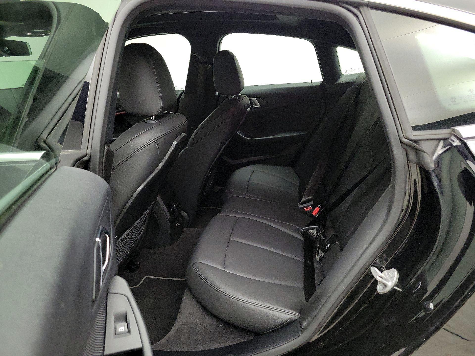 Thumbnail: 2024 BMW 2 Series - 20