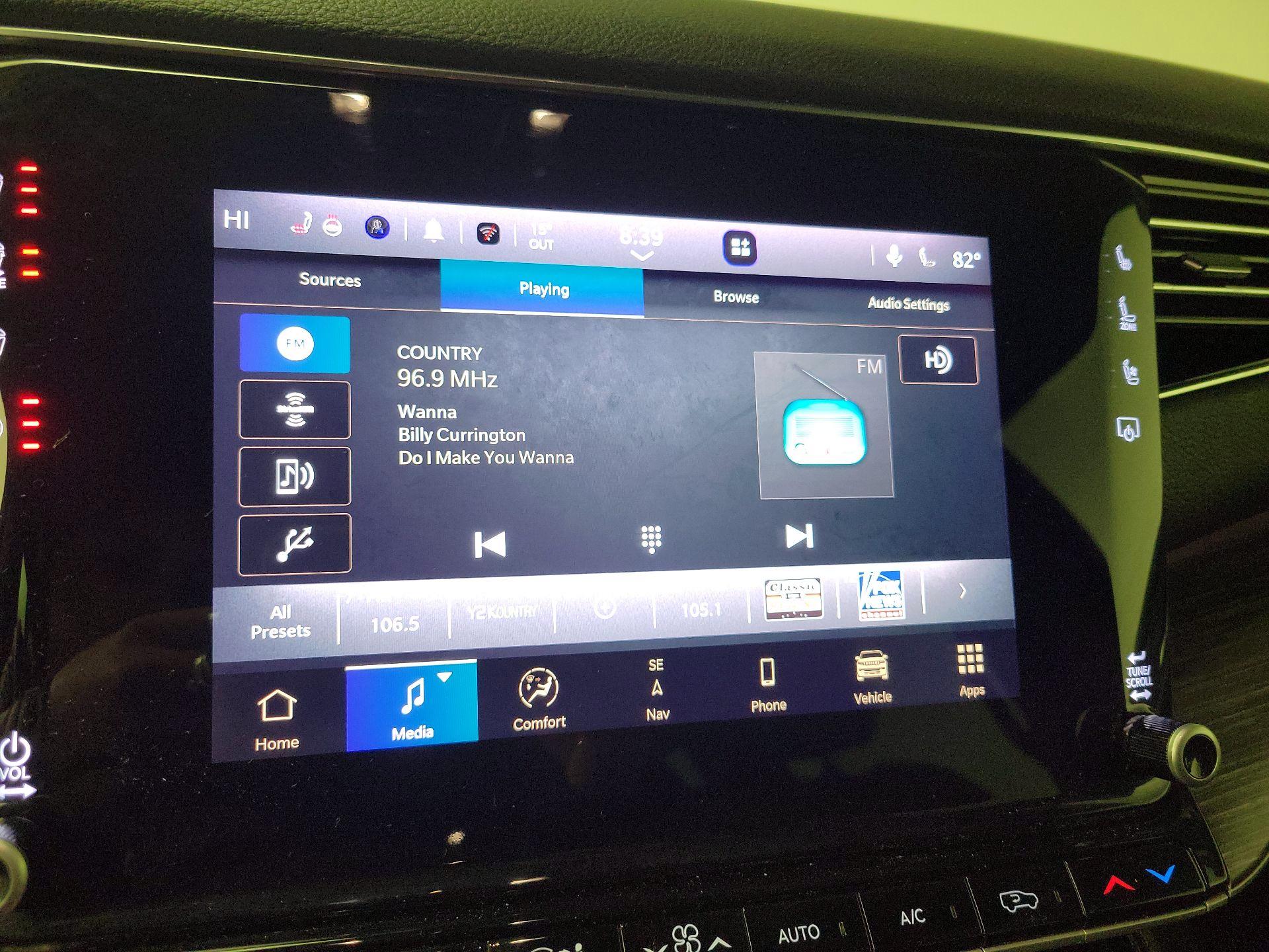 Thumbnail: 2024 Jeep Wagoneer - 16