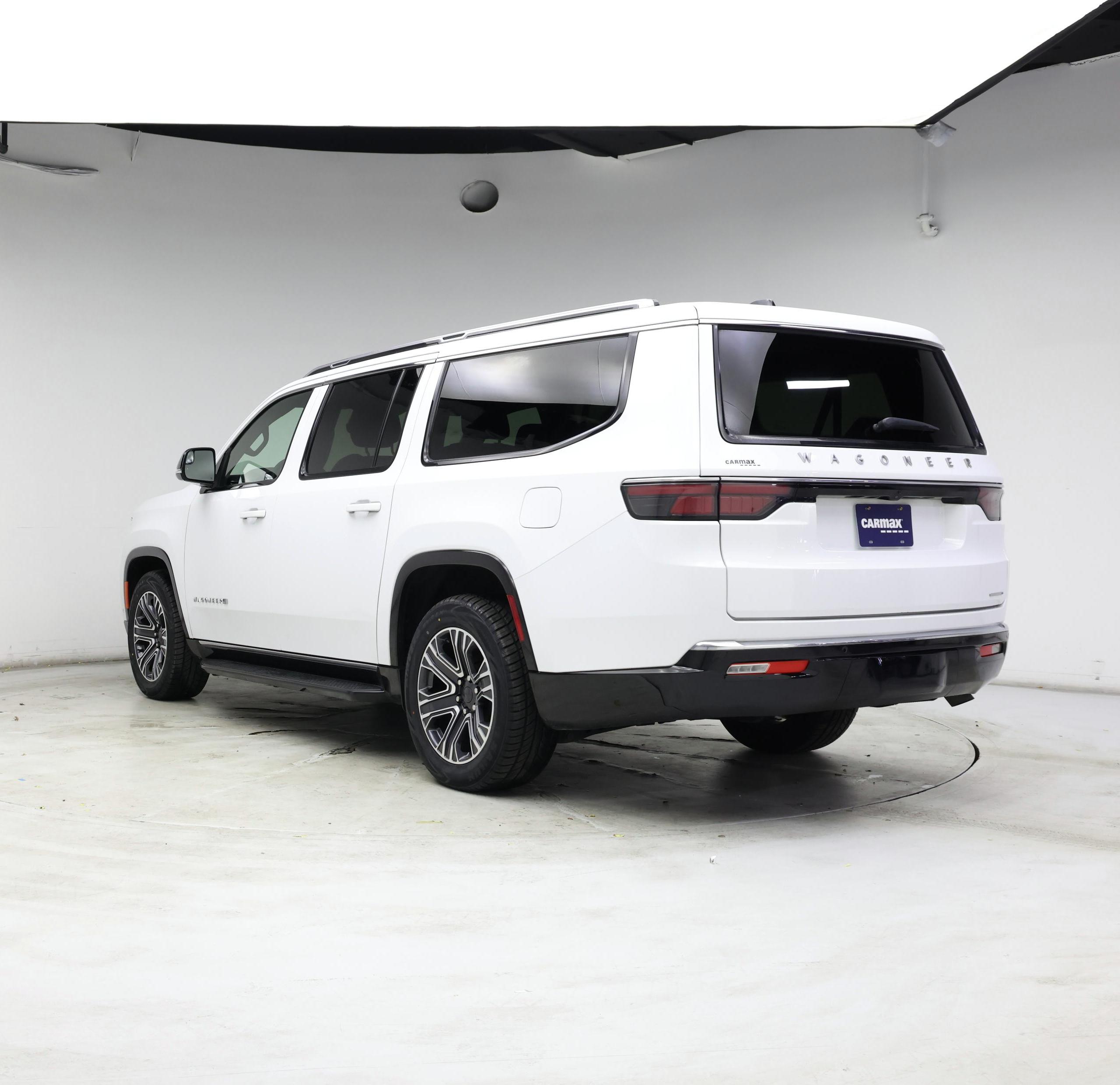 Thumbnail: 2024 Jeep Wagoneer - 2