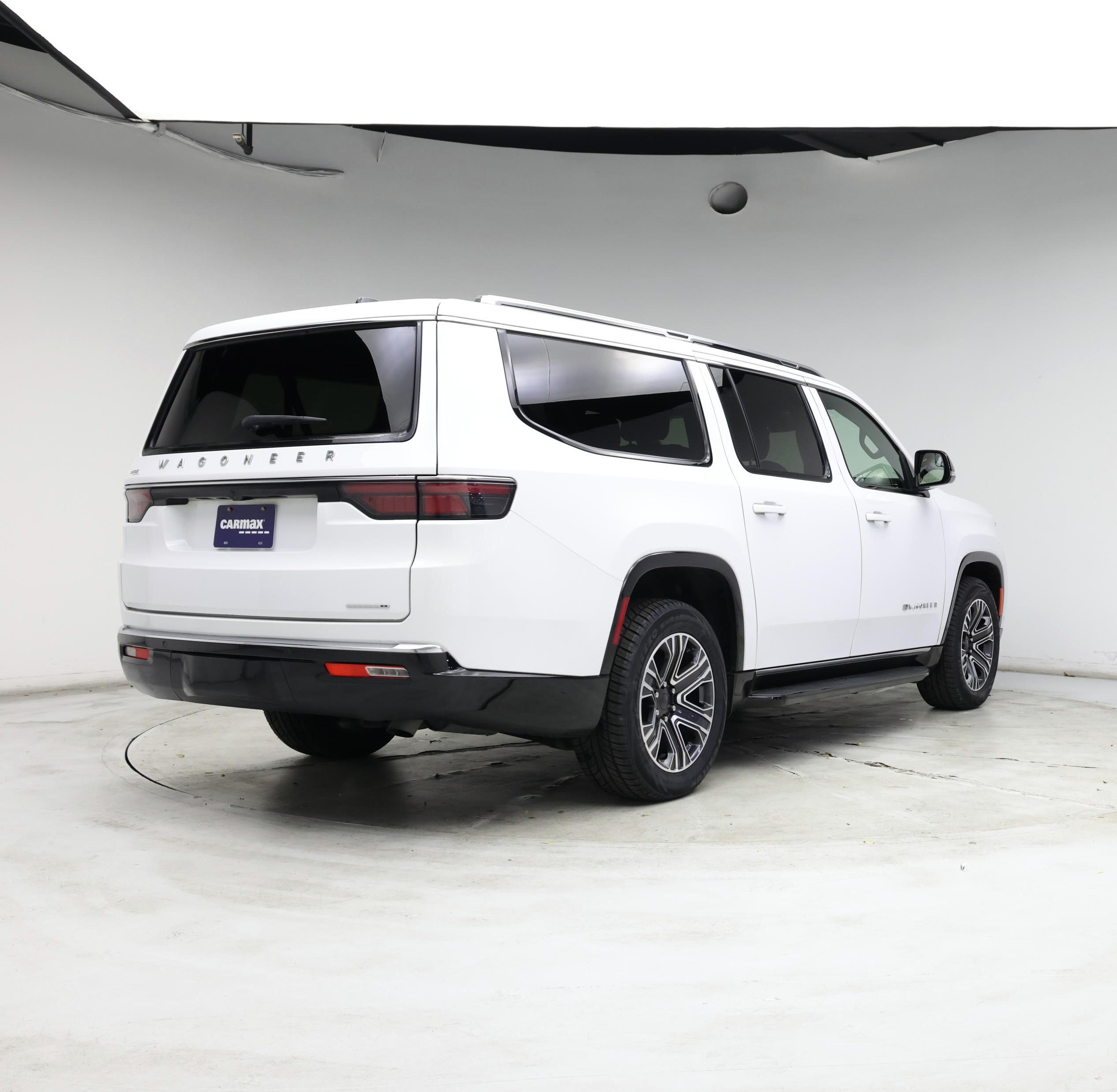 Thumbnail: 2024 Jeep Wagoneer - 8