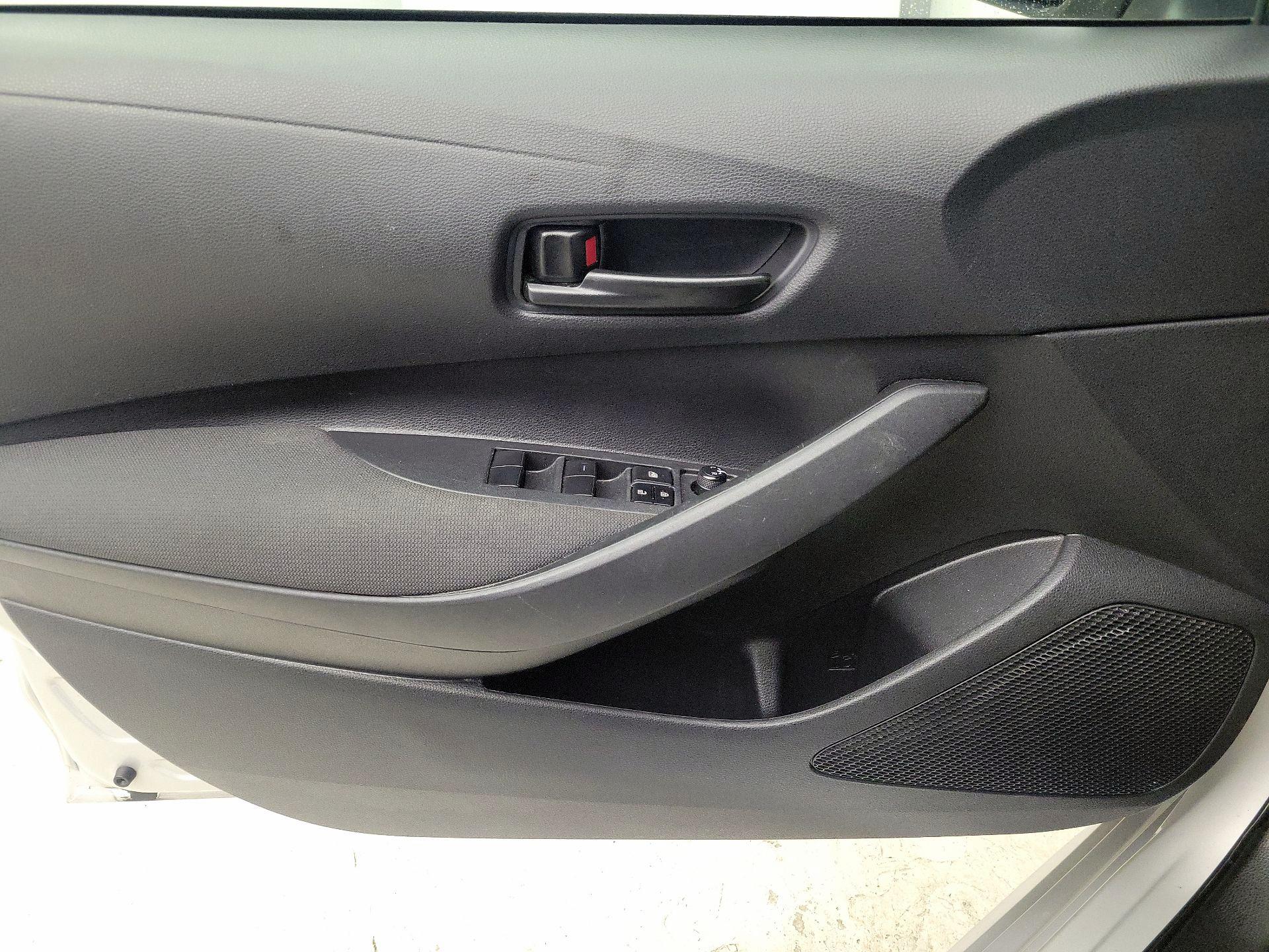 Thumbnail: 2023 Toyota Corolla - 12