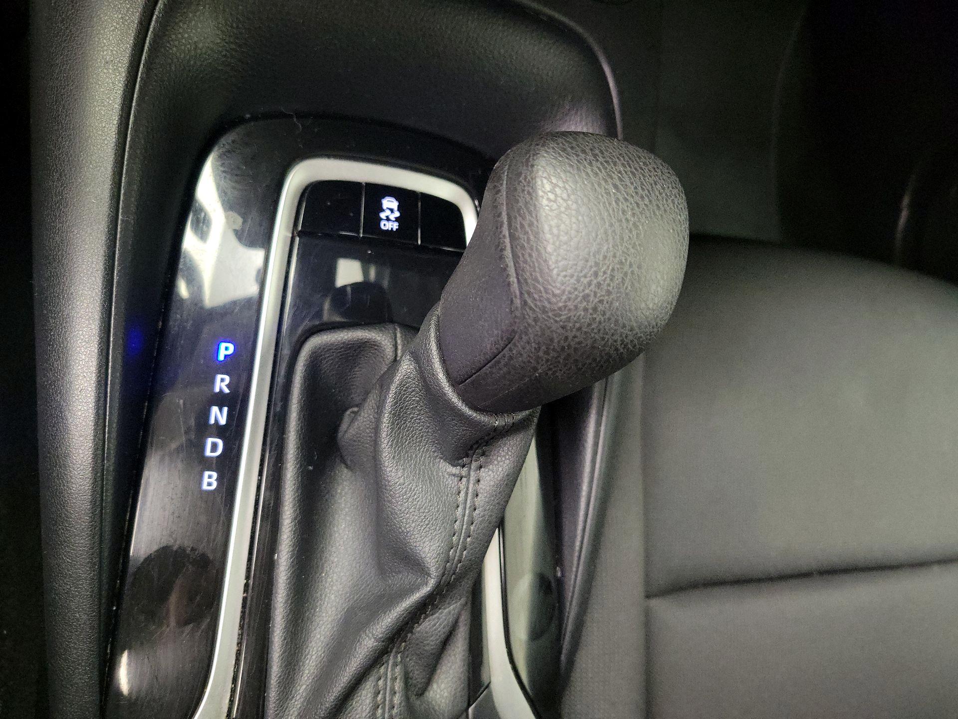 Thumbnail: 2023 Toyota Corolla - 16