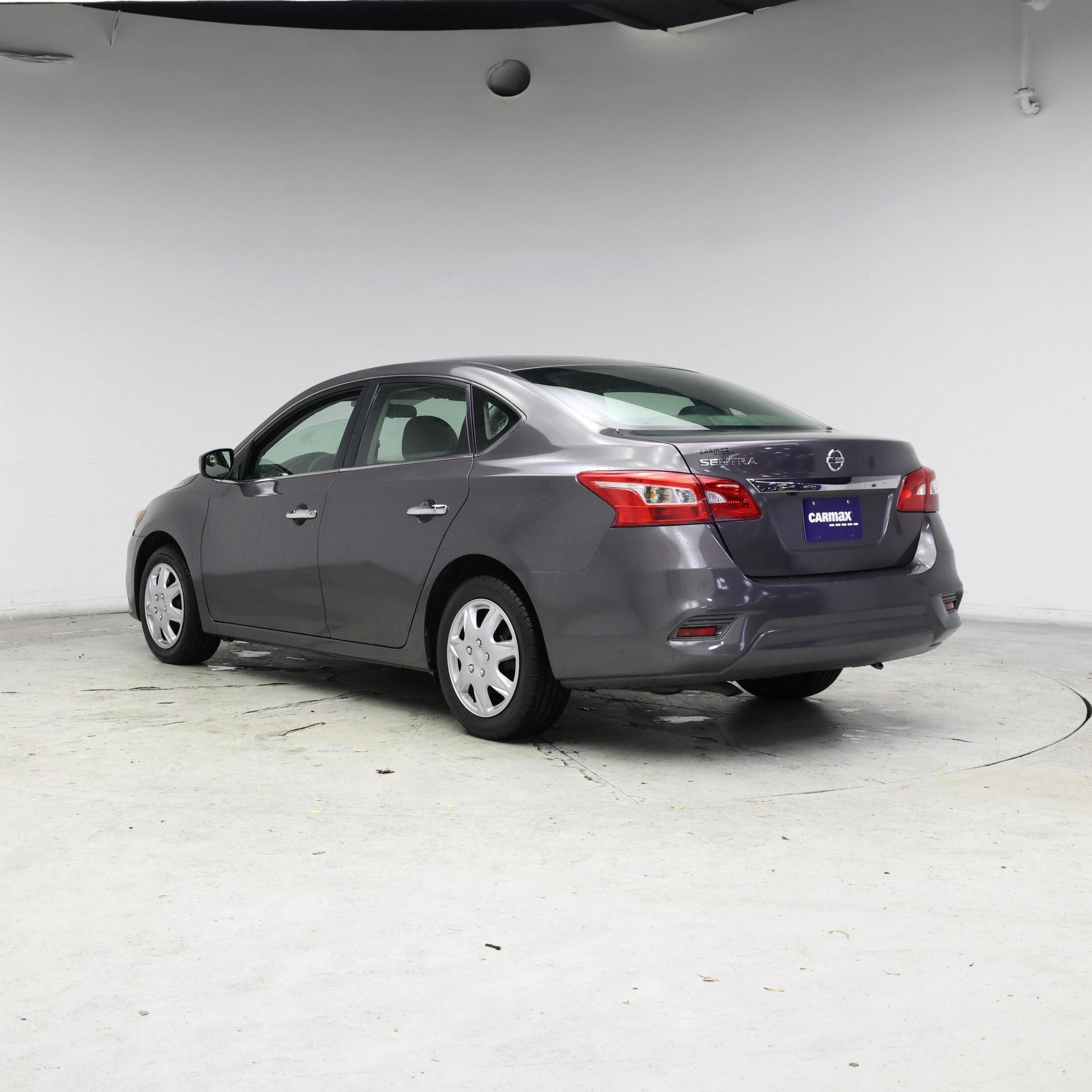 Thumbnail: 2019 Nissan Sentra - 2