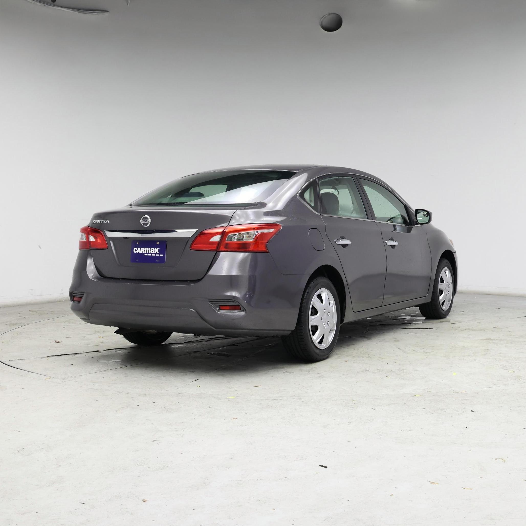 Thumbnail: 2019 Nissan Sentra - 8