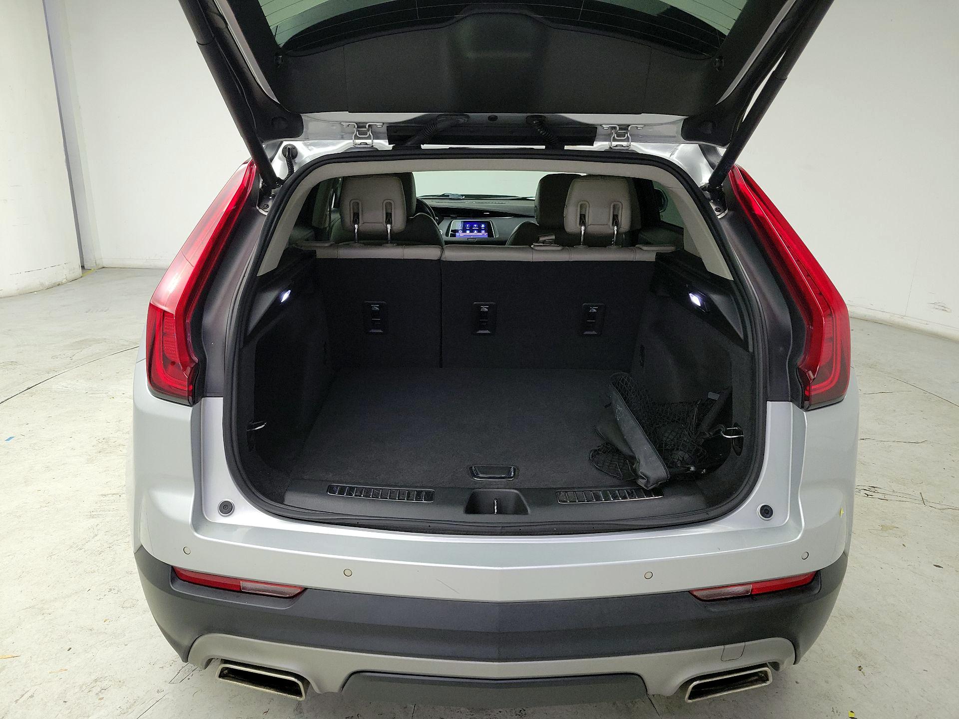 Thumbnail: 2021 Cadillac XT4 - 20